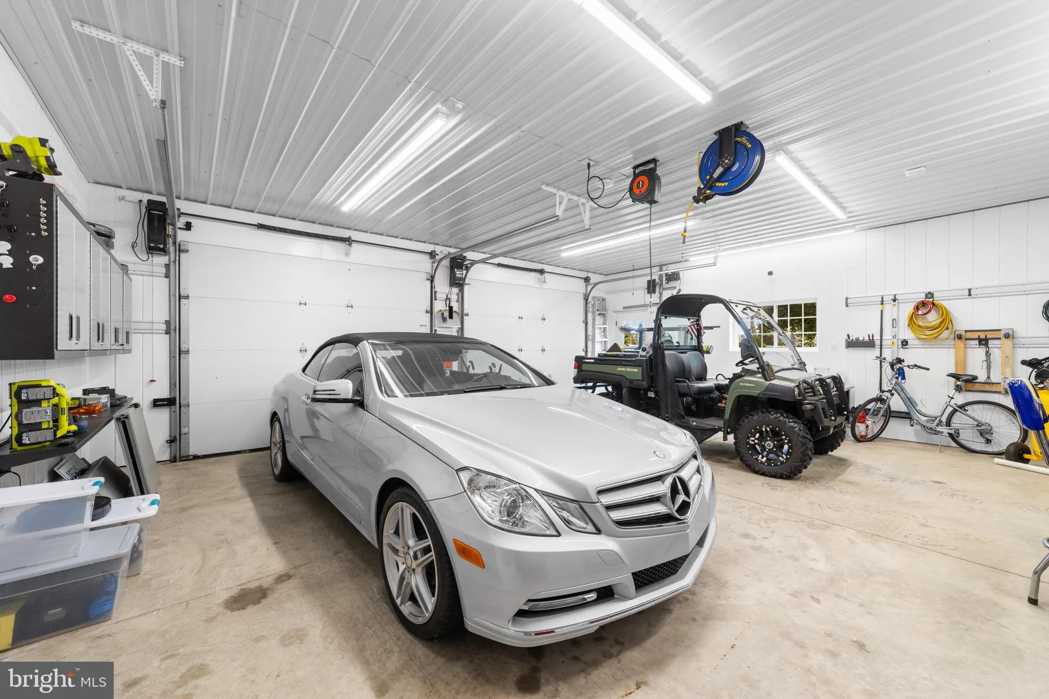 Pilesgrove, New Jersey 08098, United States, 3 Bedrooms Bedrooms, ,4 BathroomsBathrooms,Residential,Active,156646