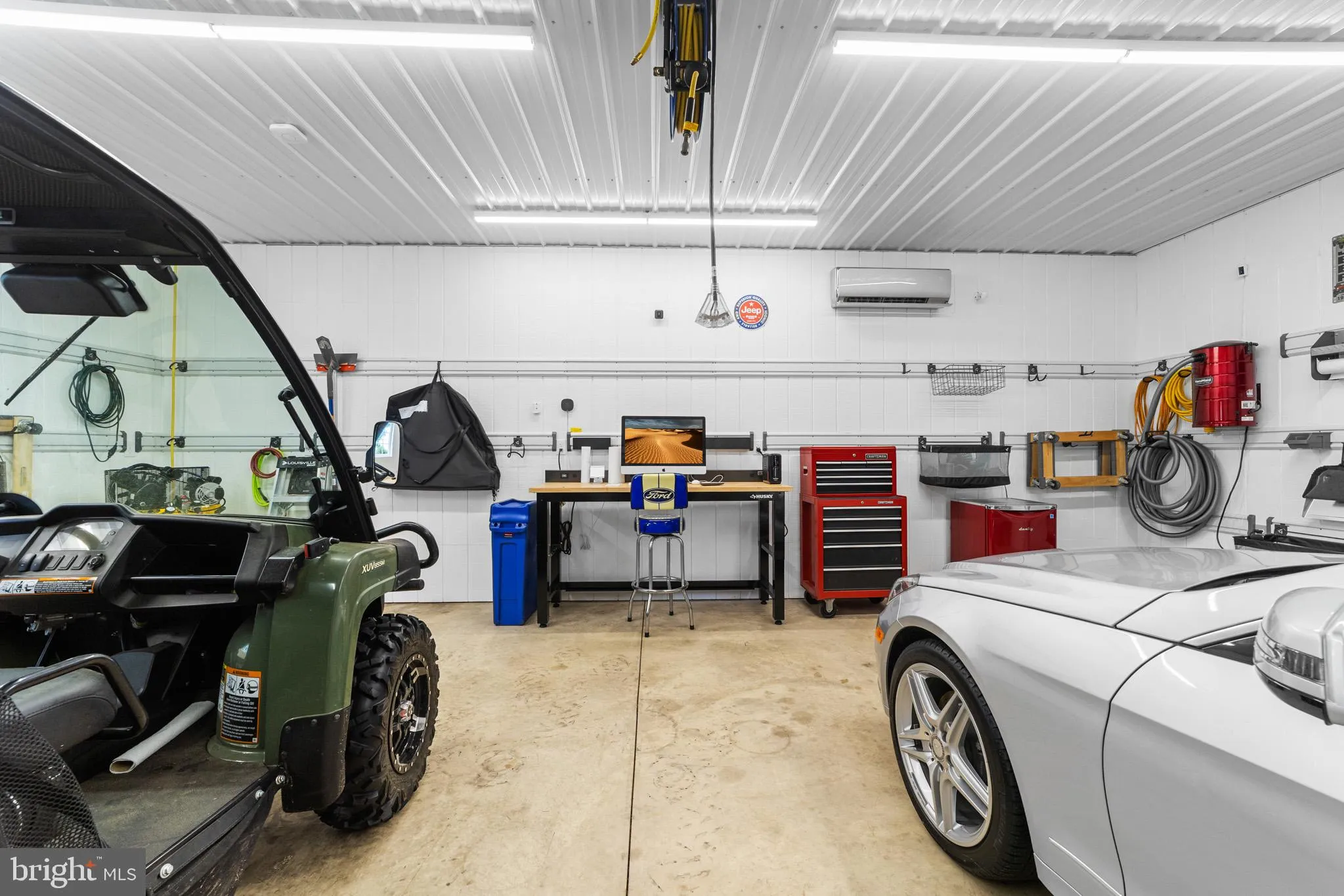 Pilesgrove, New Jersey 08098, United States, 3 Bedrooms Bedrooms, ,4 BathroomsBathrooms,Residential,Active,156646