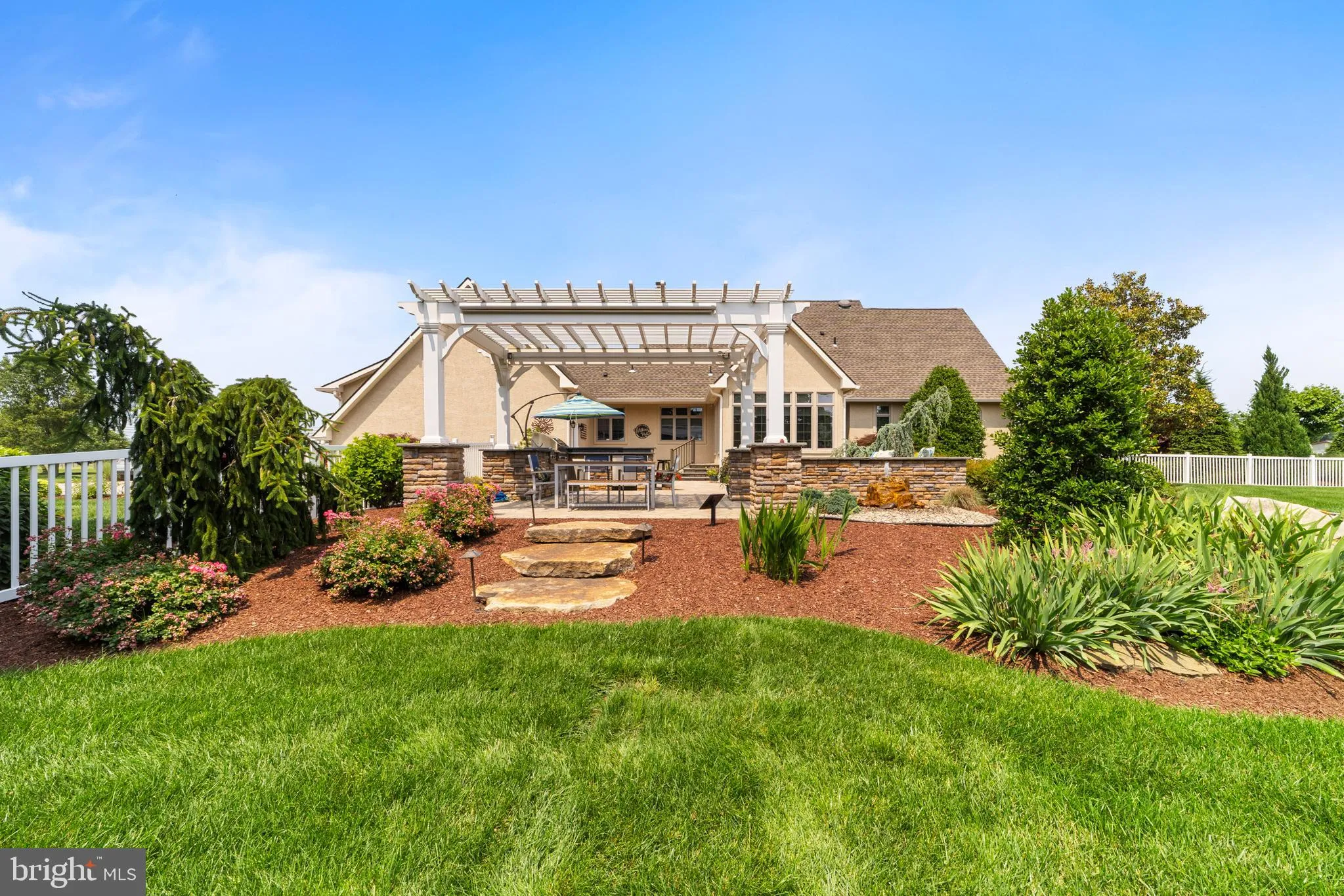 Pilesgrove, New Jersey 08098, United States, 3 Bedrooms Bedrooms, ,4 BathroomsBathrooms,Residential,Active,156646