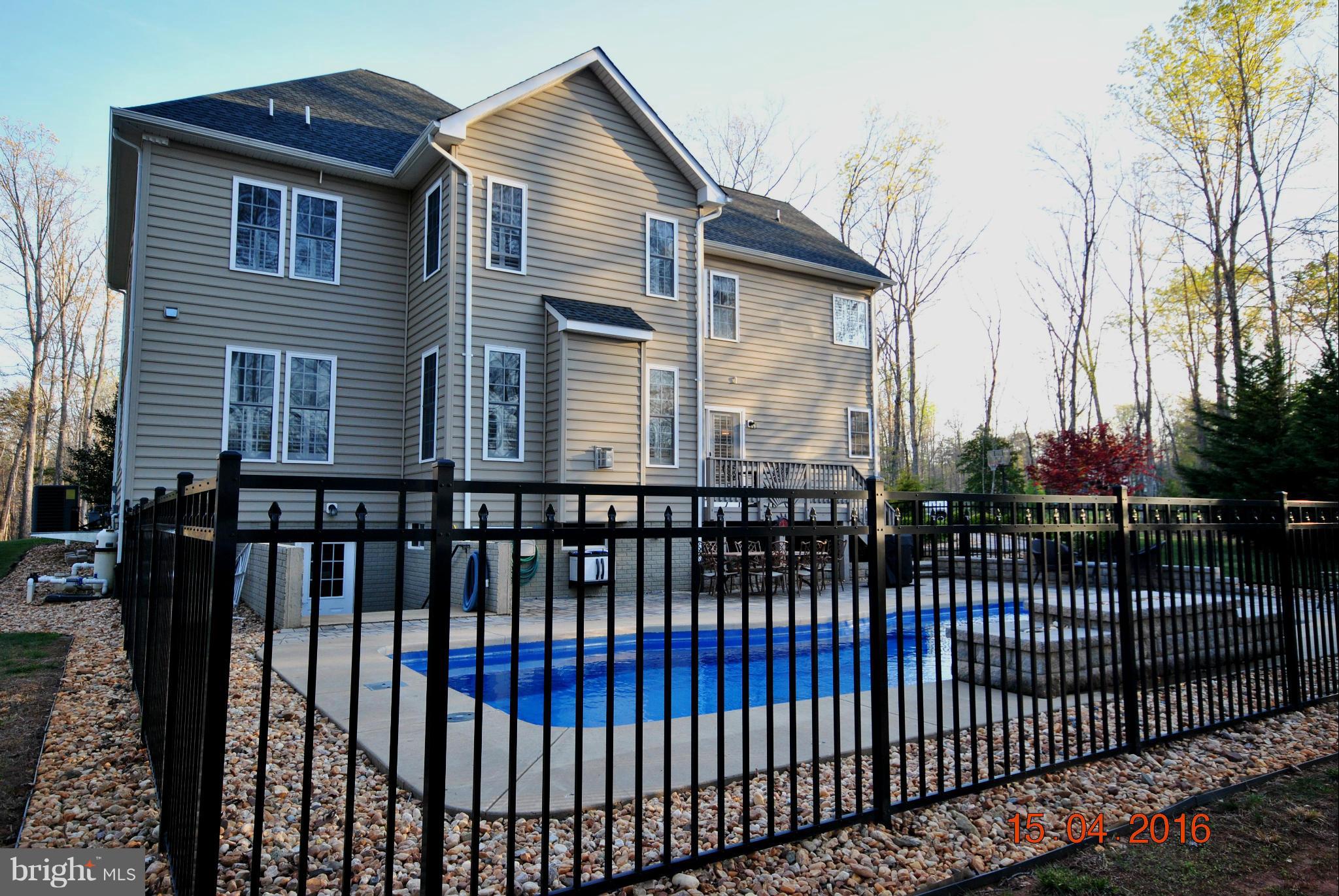 ESTATES OF CHANCELLORSVILLE - Residential