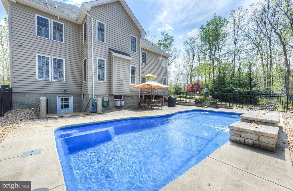 ESTATES OF CHANCELLORSVILLE - Residential