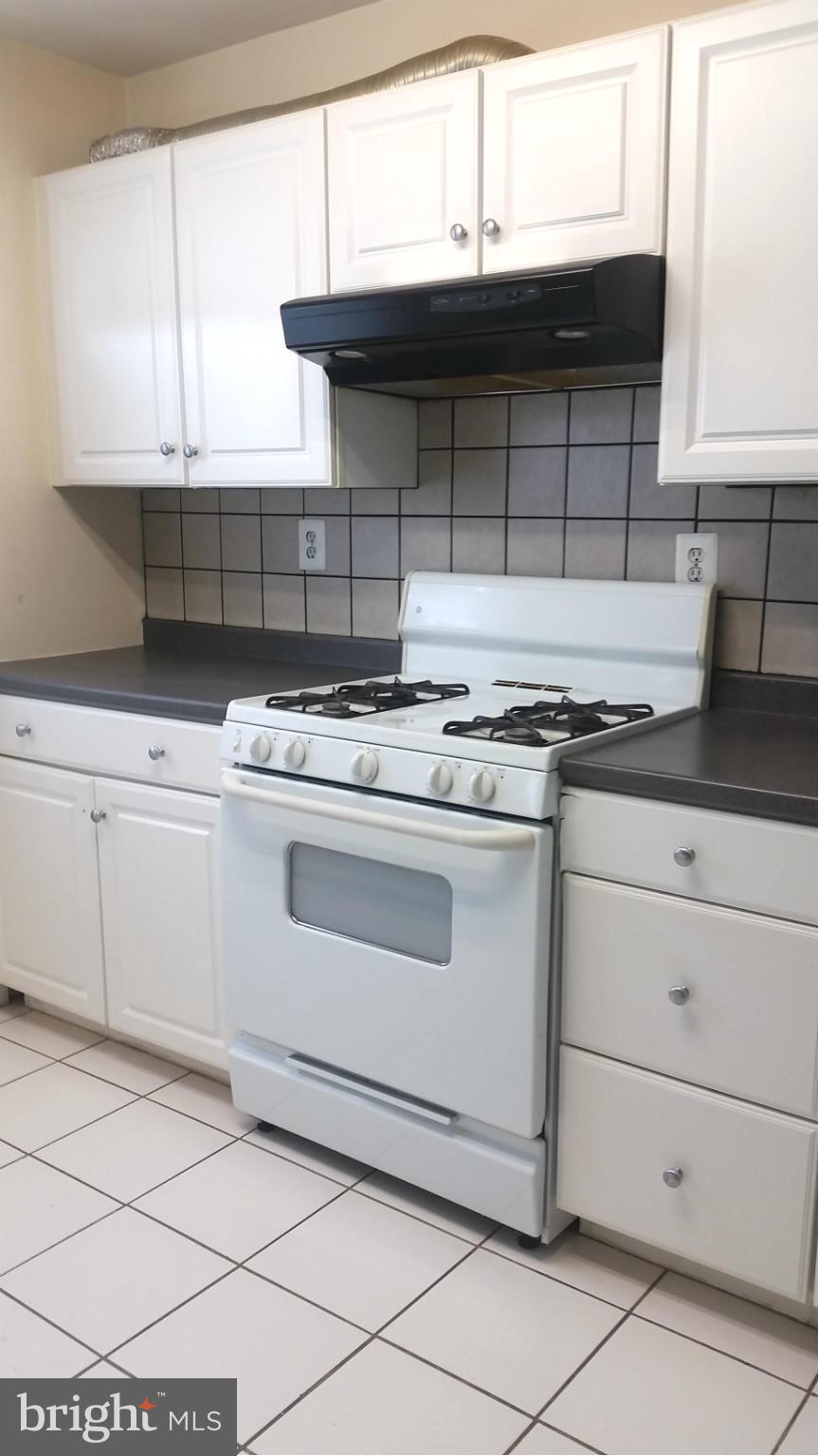 MARUMSCO HILLS - Residential Lease