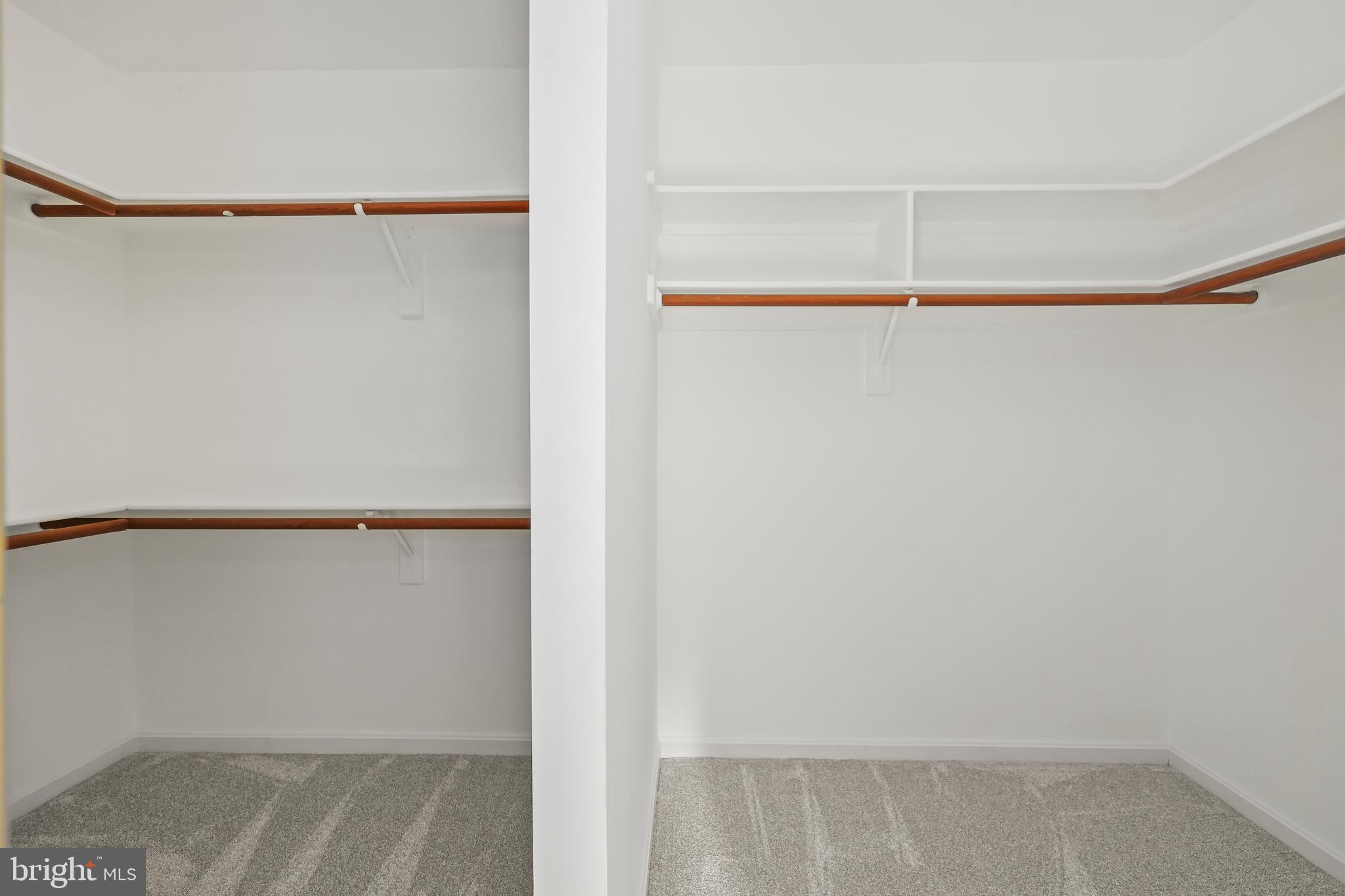 FOX CREEK - Residential