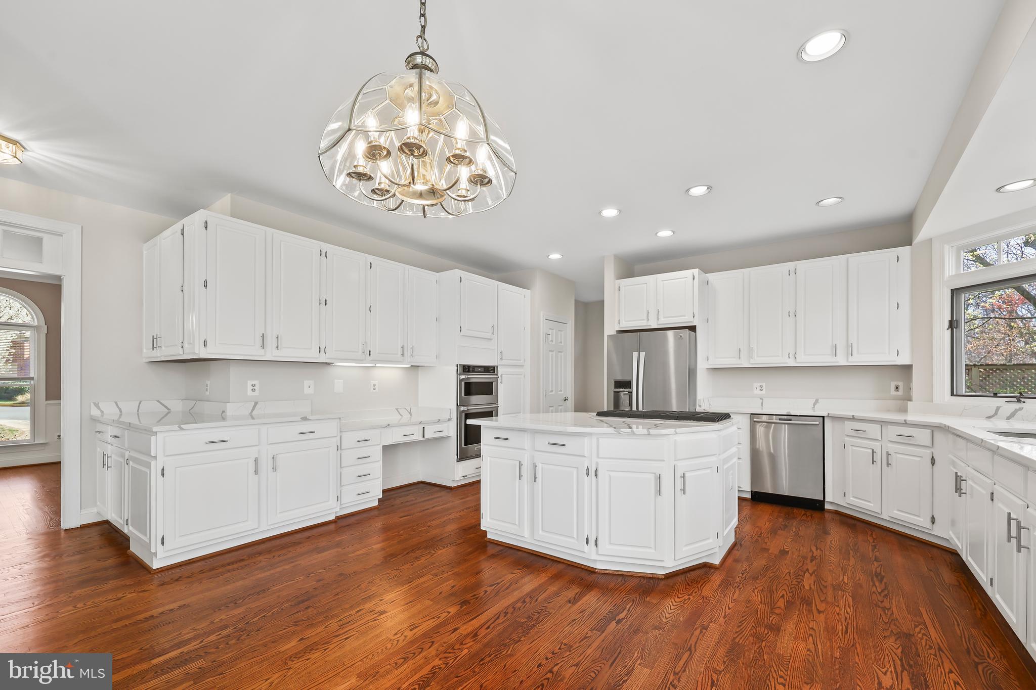 FOX CREEK - Residential