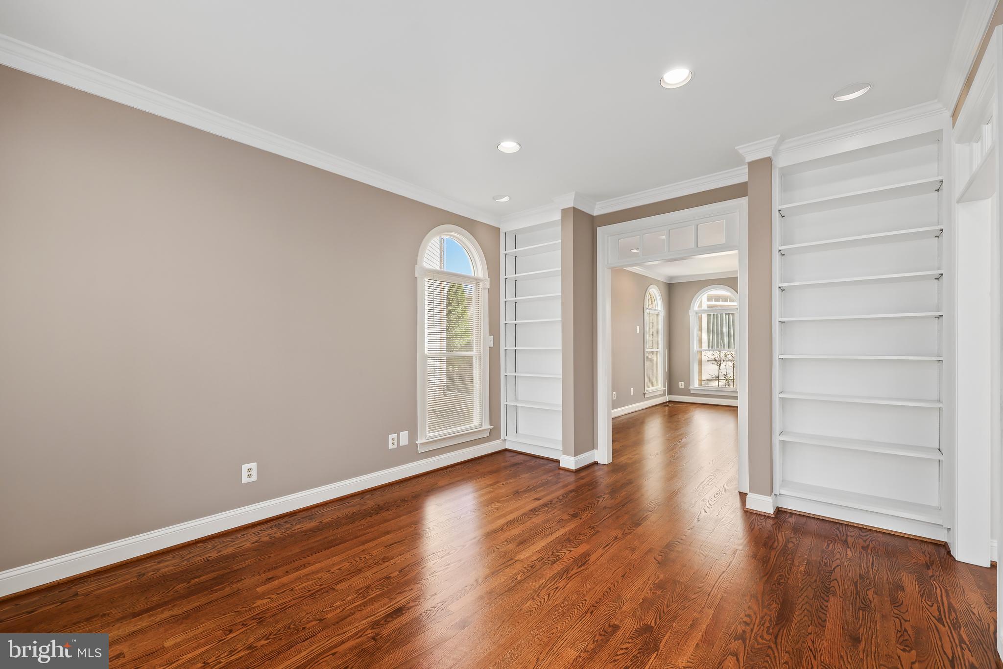 FOX CREEK - Residential