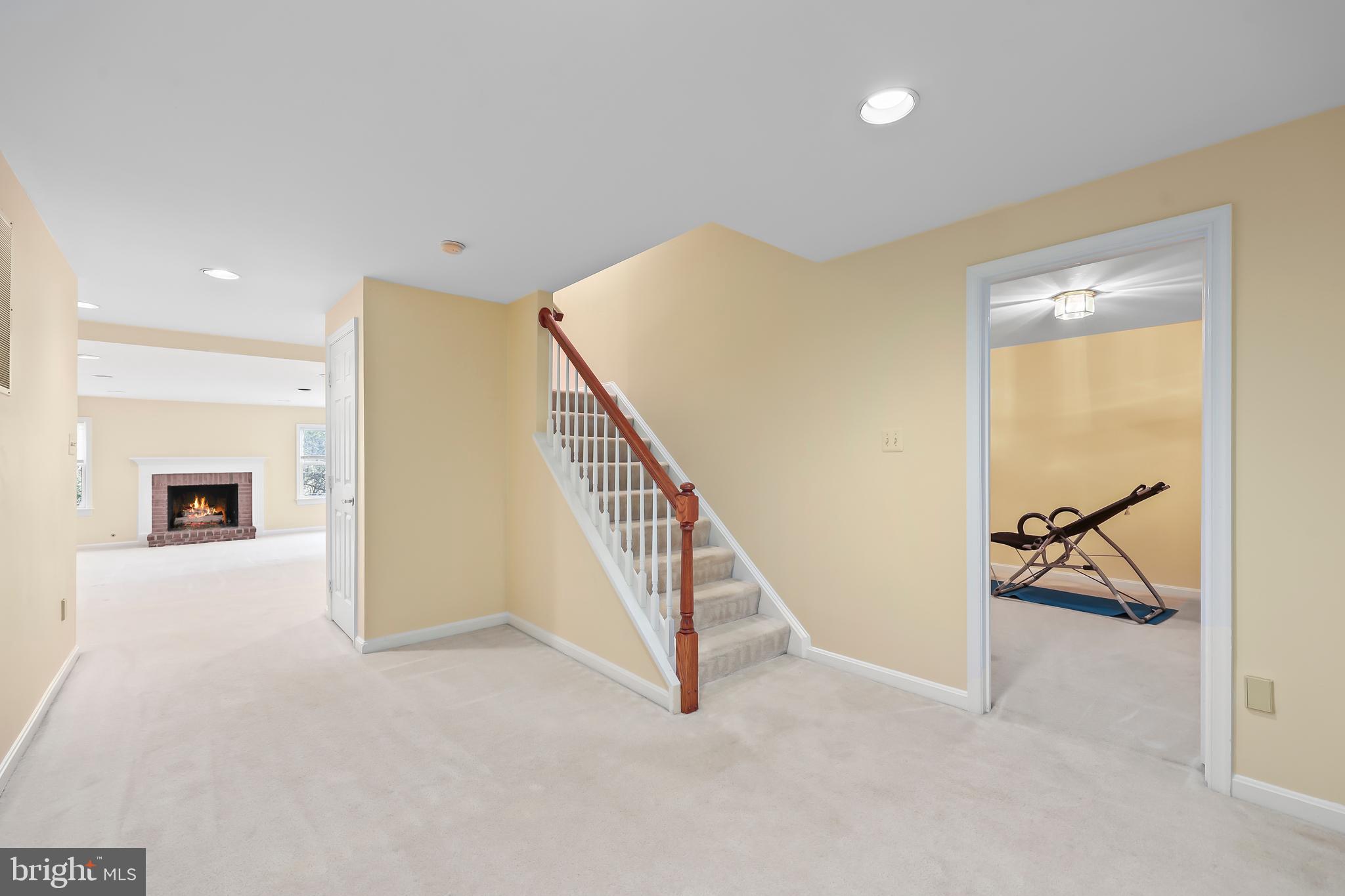 FOX CREEK - Residential