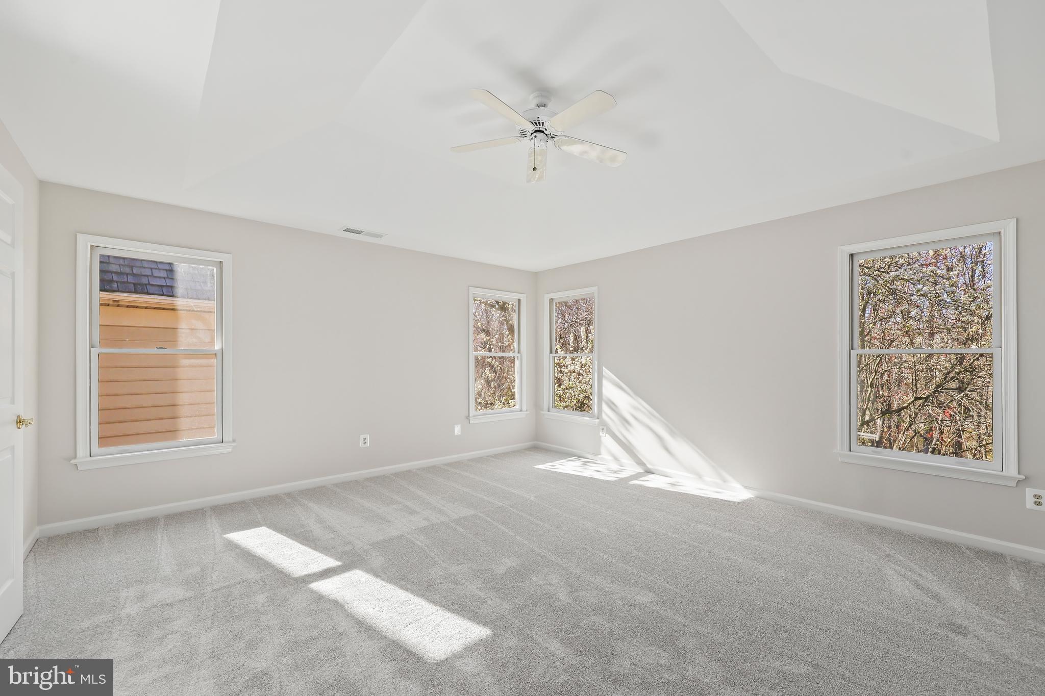 FOX CREEK - Residential