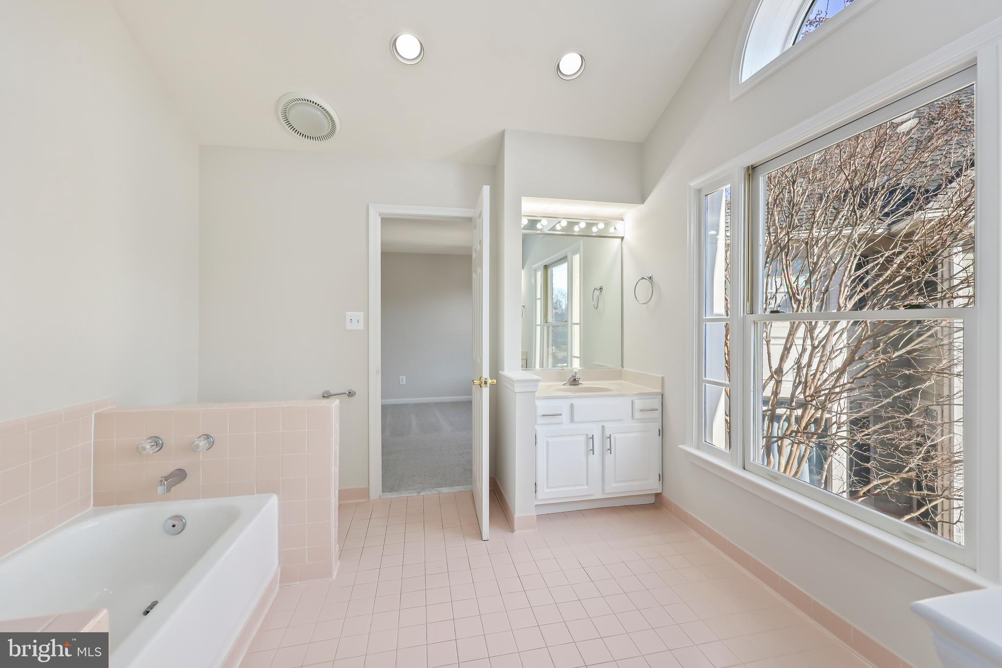 FOX CREEK - Residential