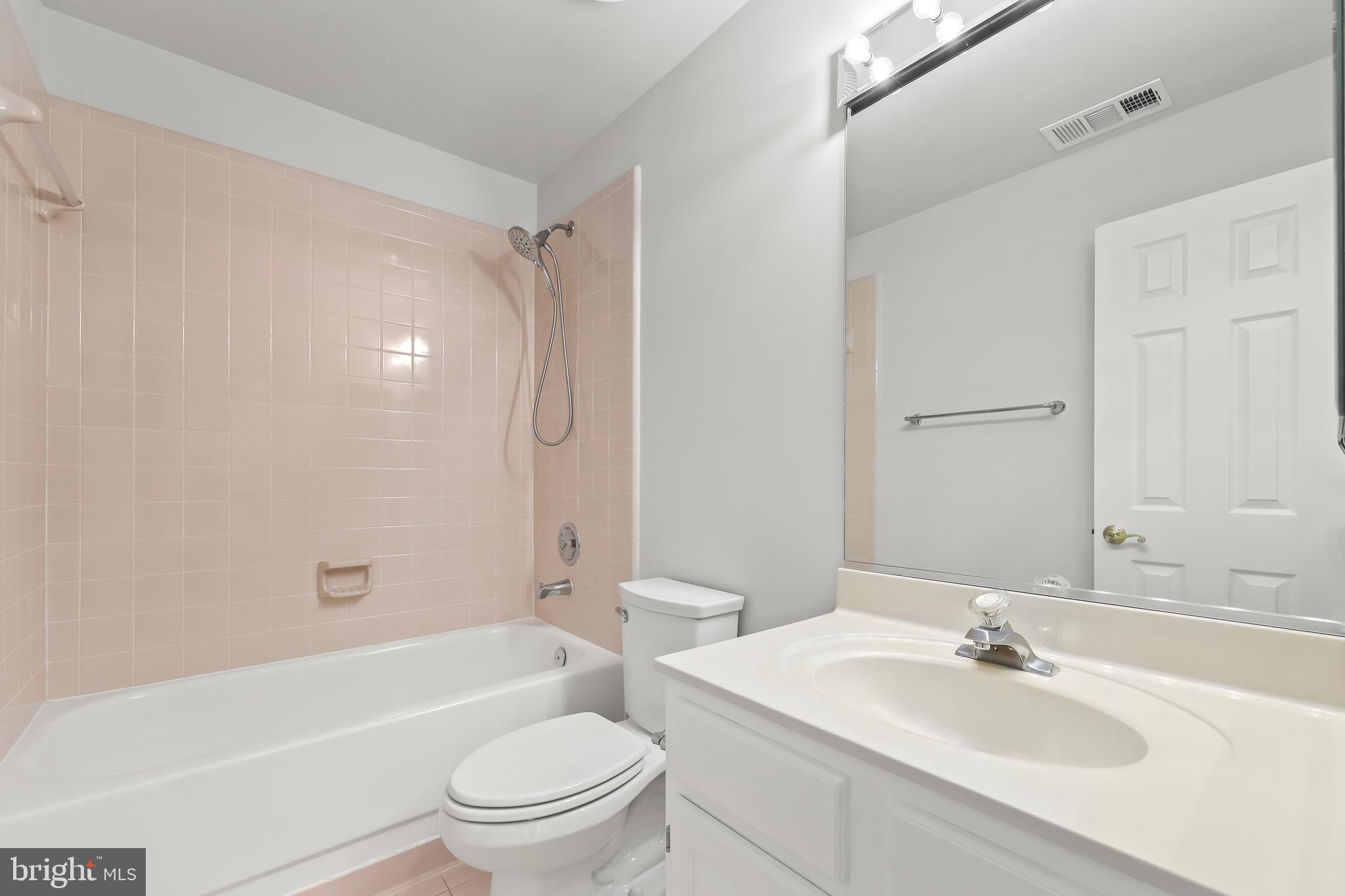 FOX CREEK - Residential