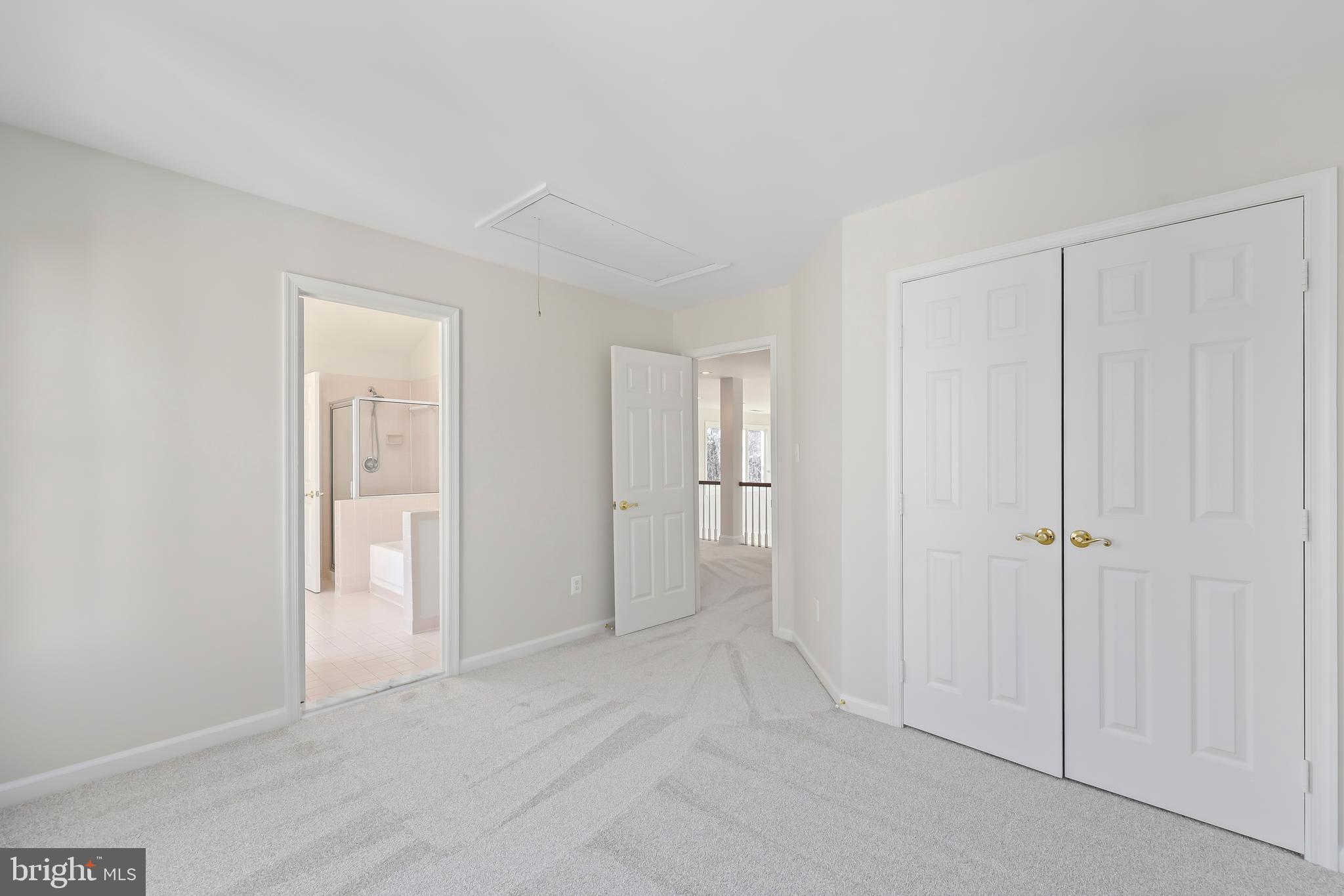 FOX CREEK - Residential