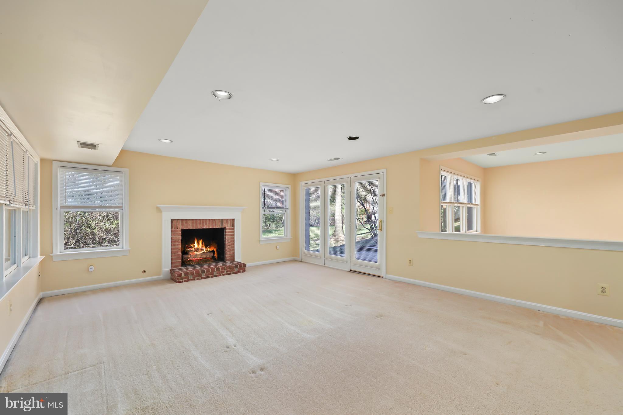 FOX CREEK - Residential