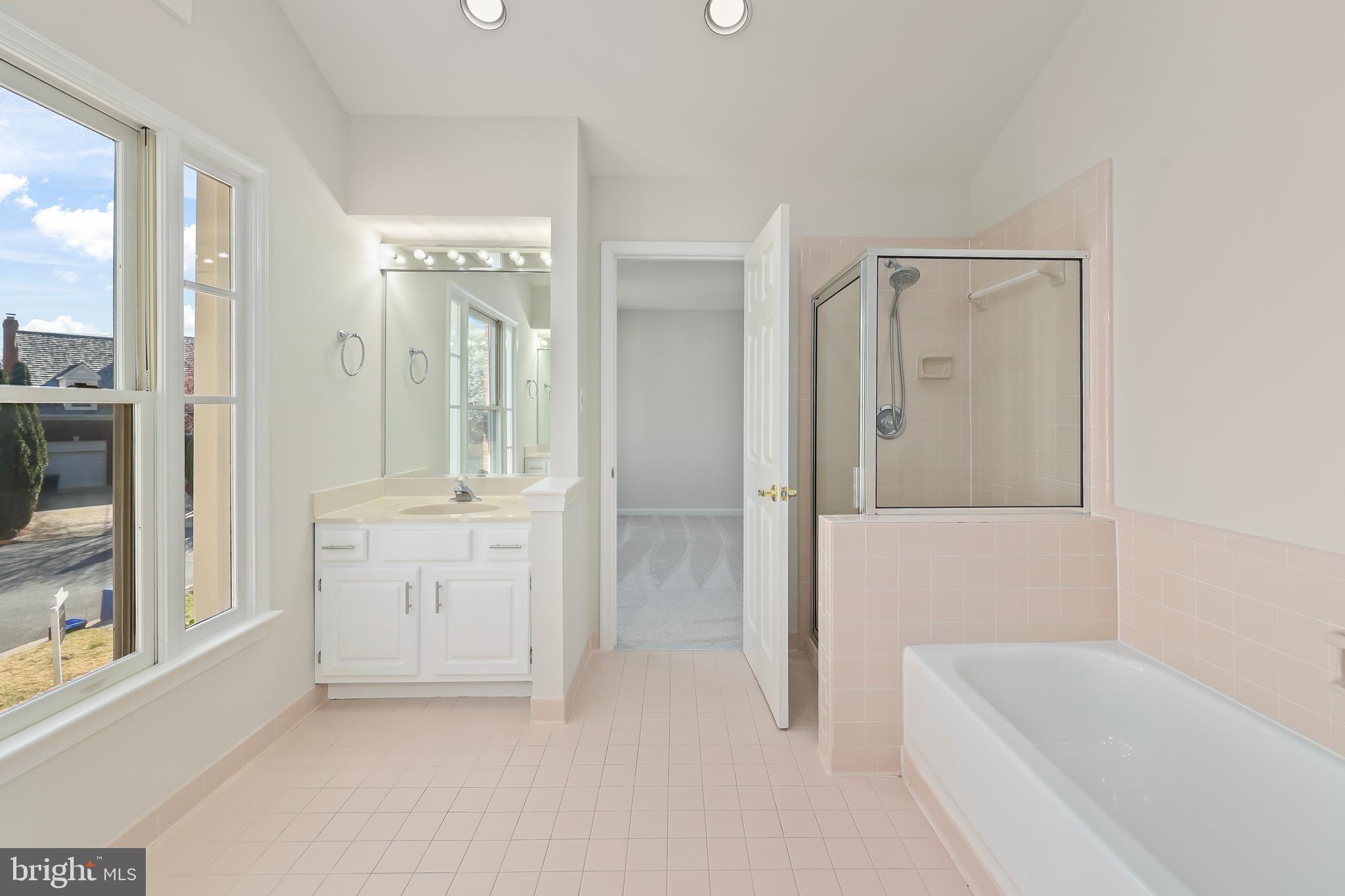 FOX CREEK - Residential