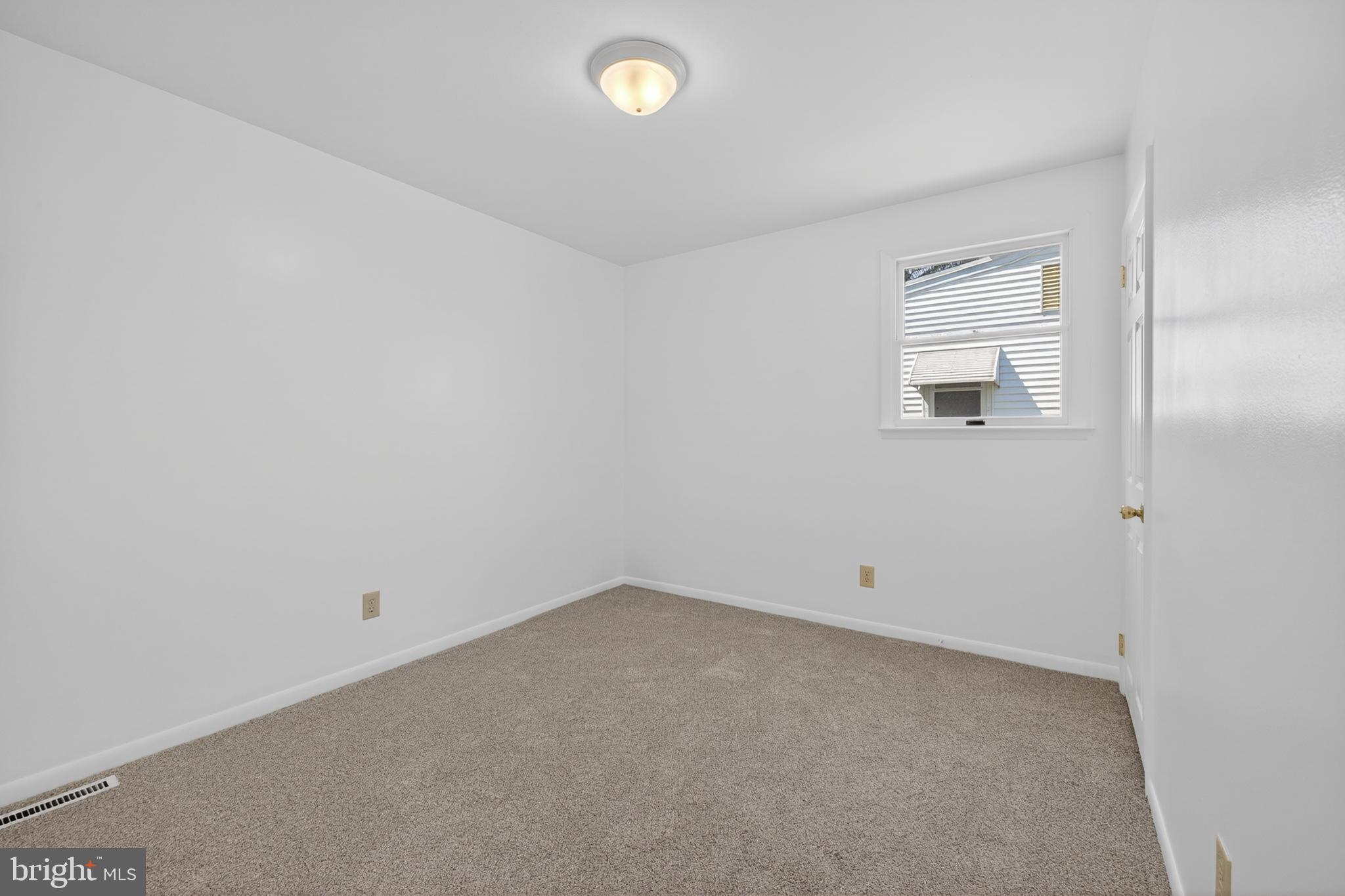 BROOKHAVEN - Residential