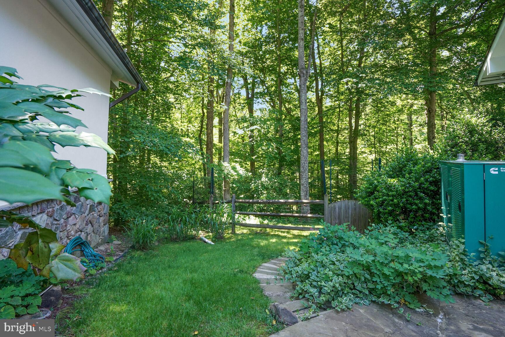 BRANDES ESTATES - Residential