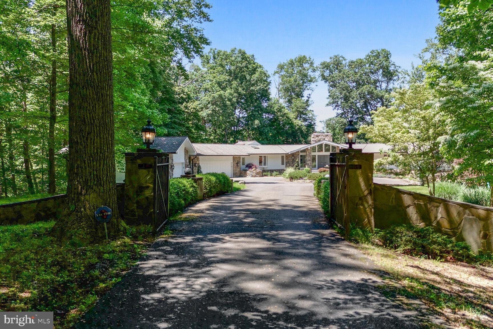 BRANDES ESTATES - Residential