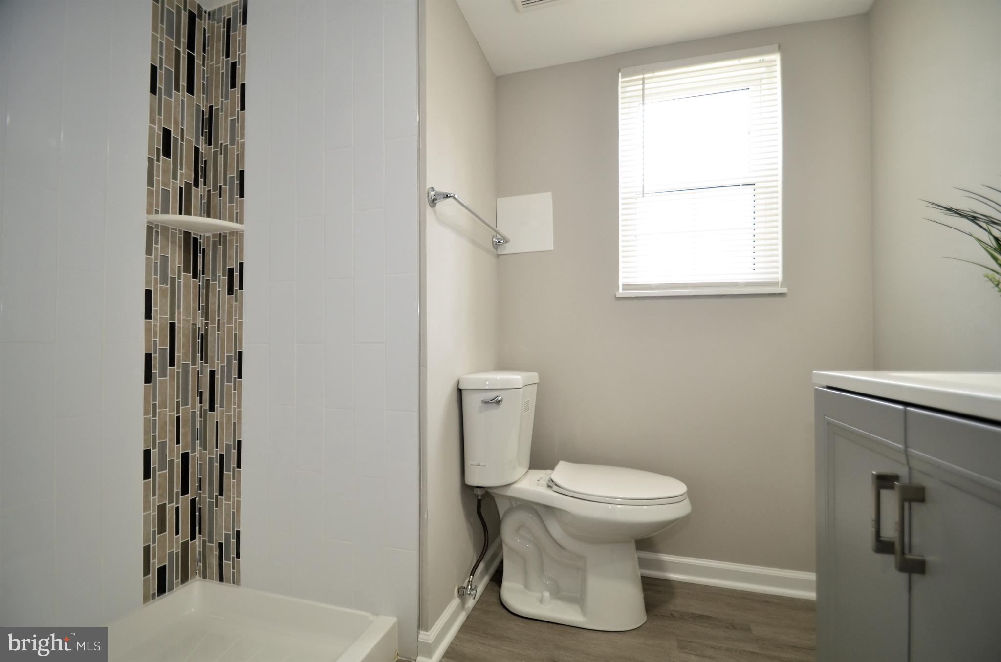 NORTH ROBLEE ACRES - Residential