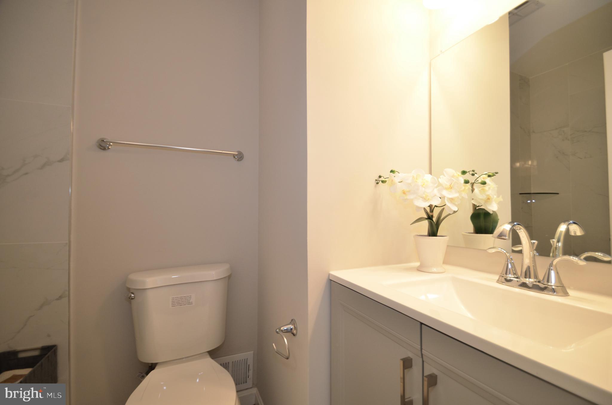 NORTH ROBLEE ACRES - Residential