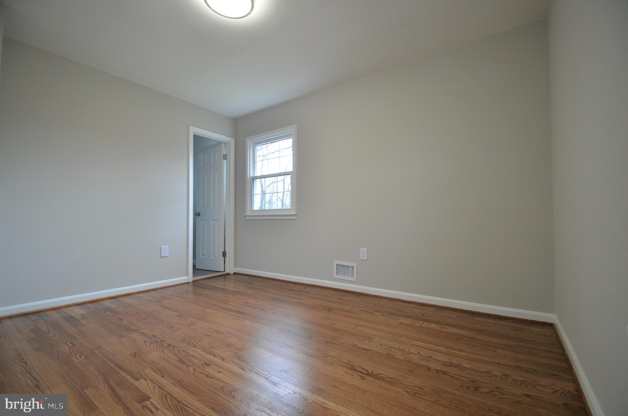 NORTH ROBLEE ACRES - Residential