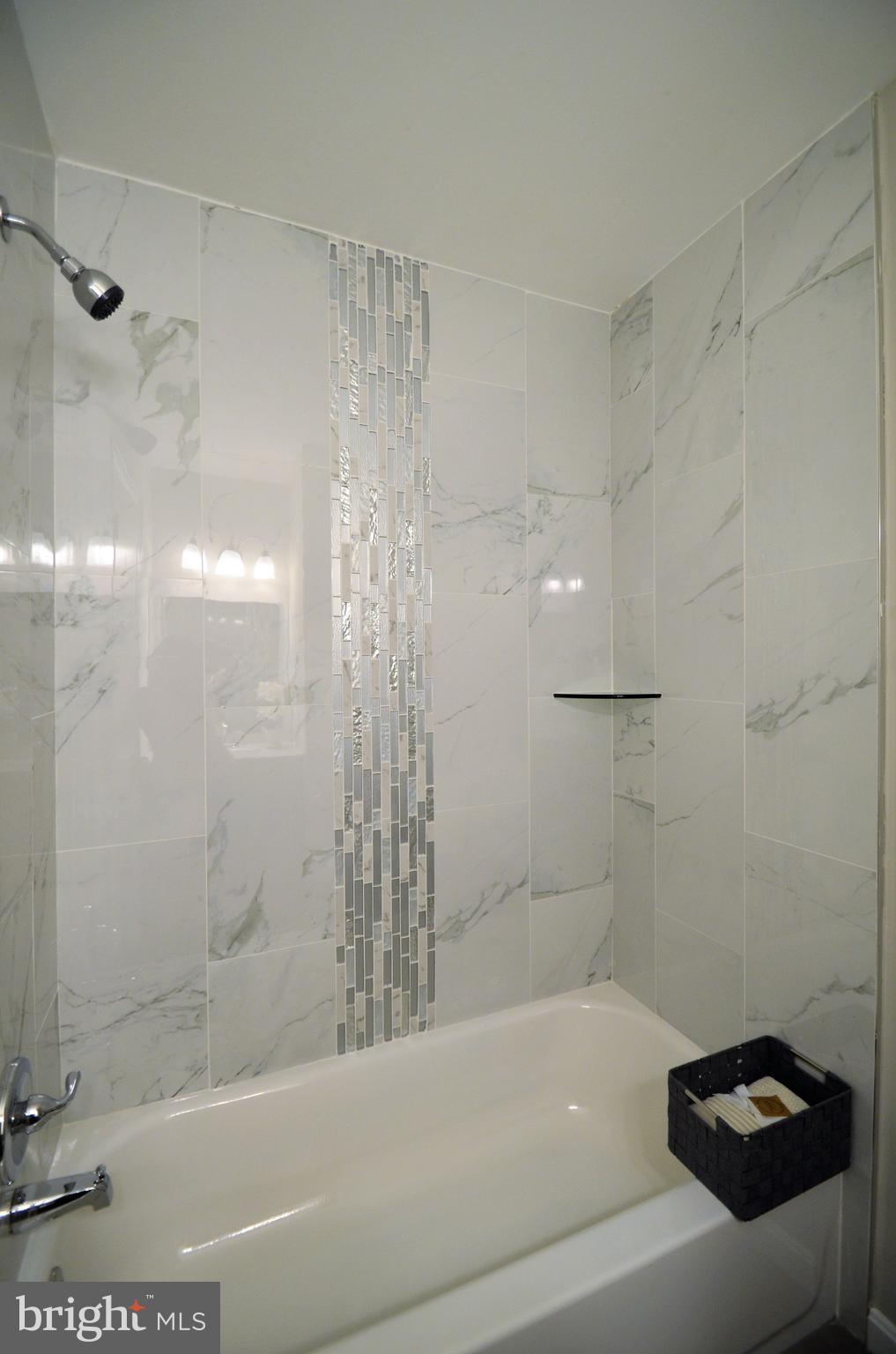 NORTH ROBLEE ACRES - Residential