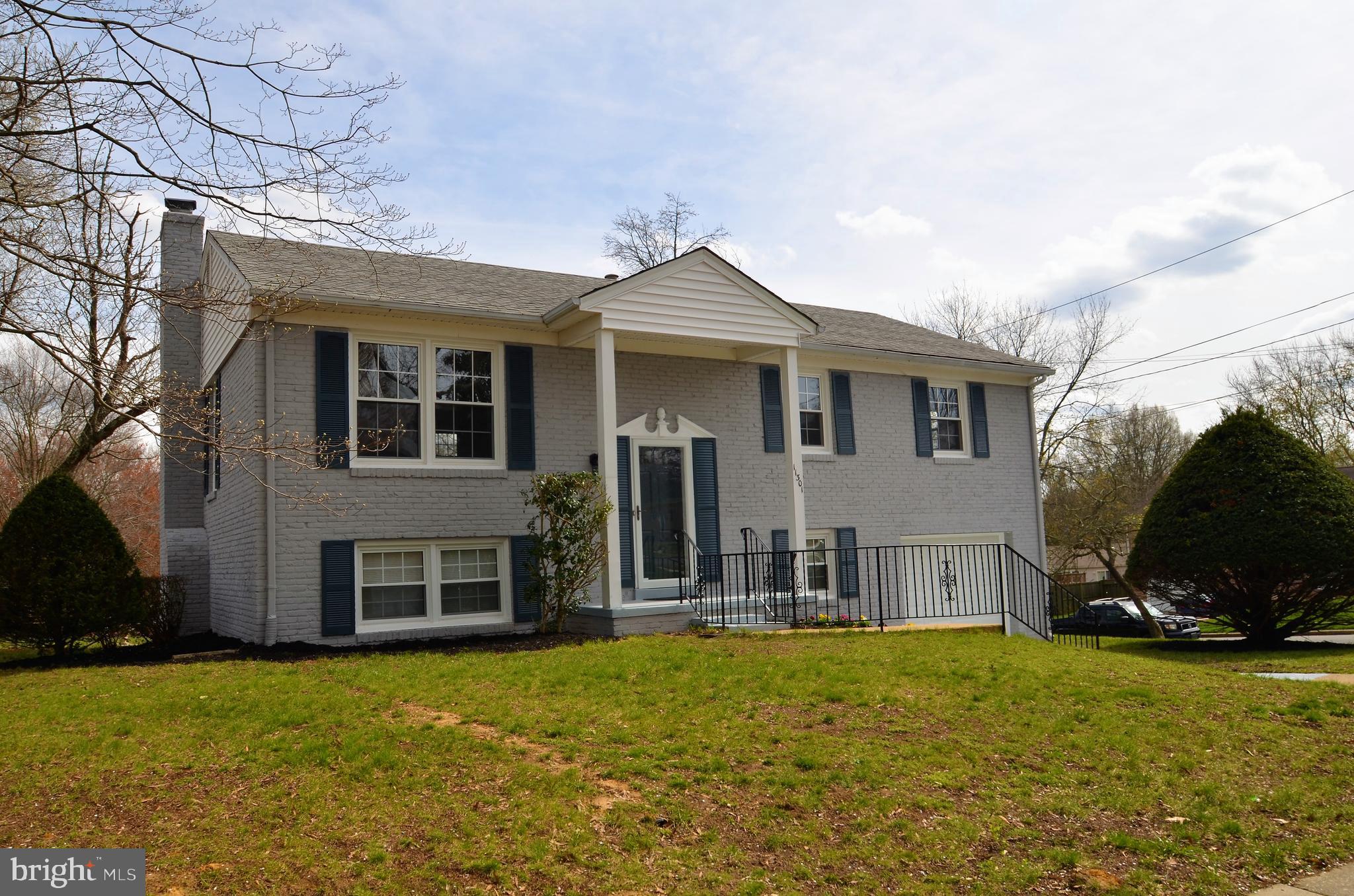 NORTH ROBLEE ACRES - Residential