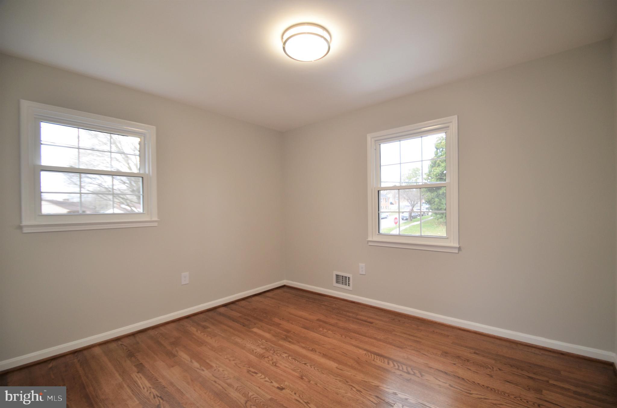 NORTH ROBLEE ACRES - Residential