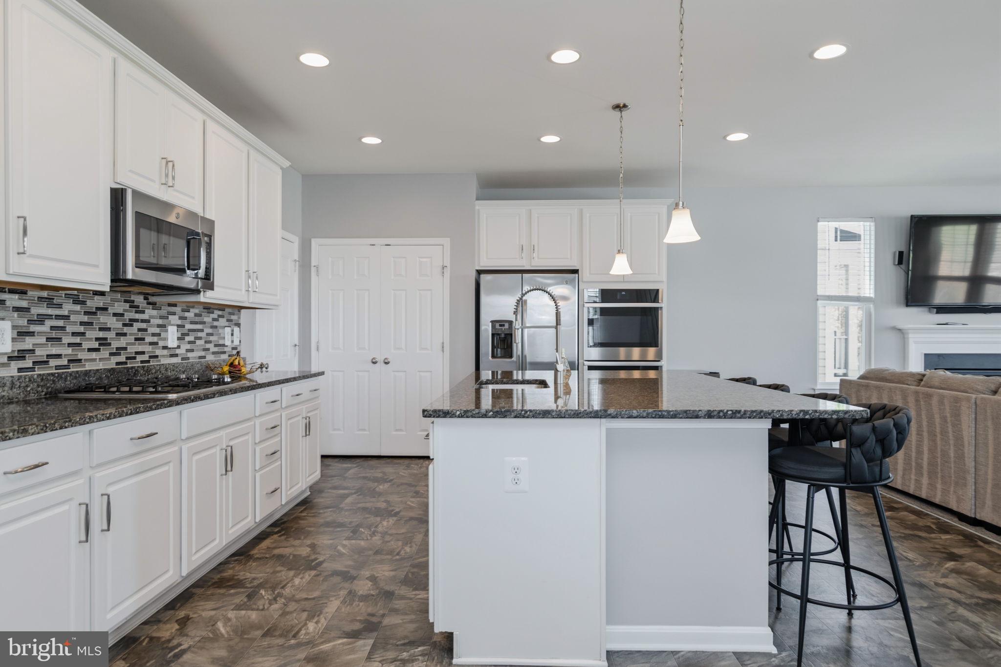 EMBREY INDUSTRIAL PARK - Residential