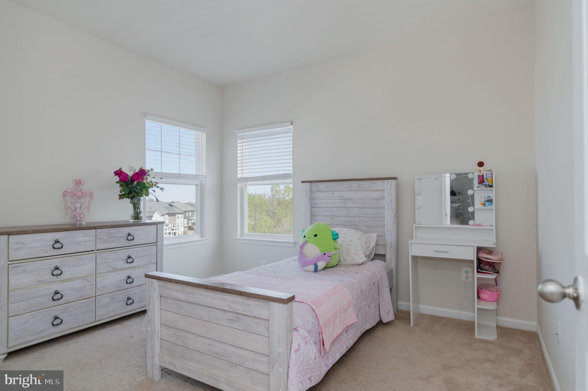 EMBREY INDUSTRIAL PARK - Residential