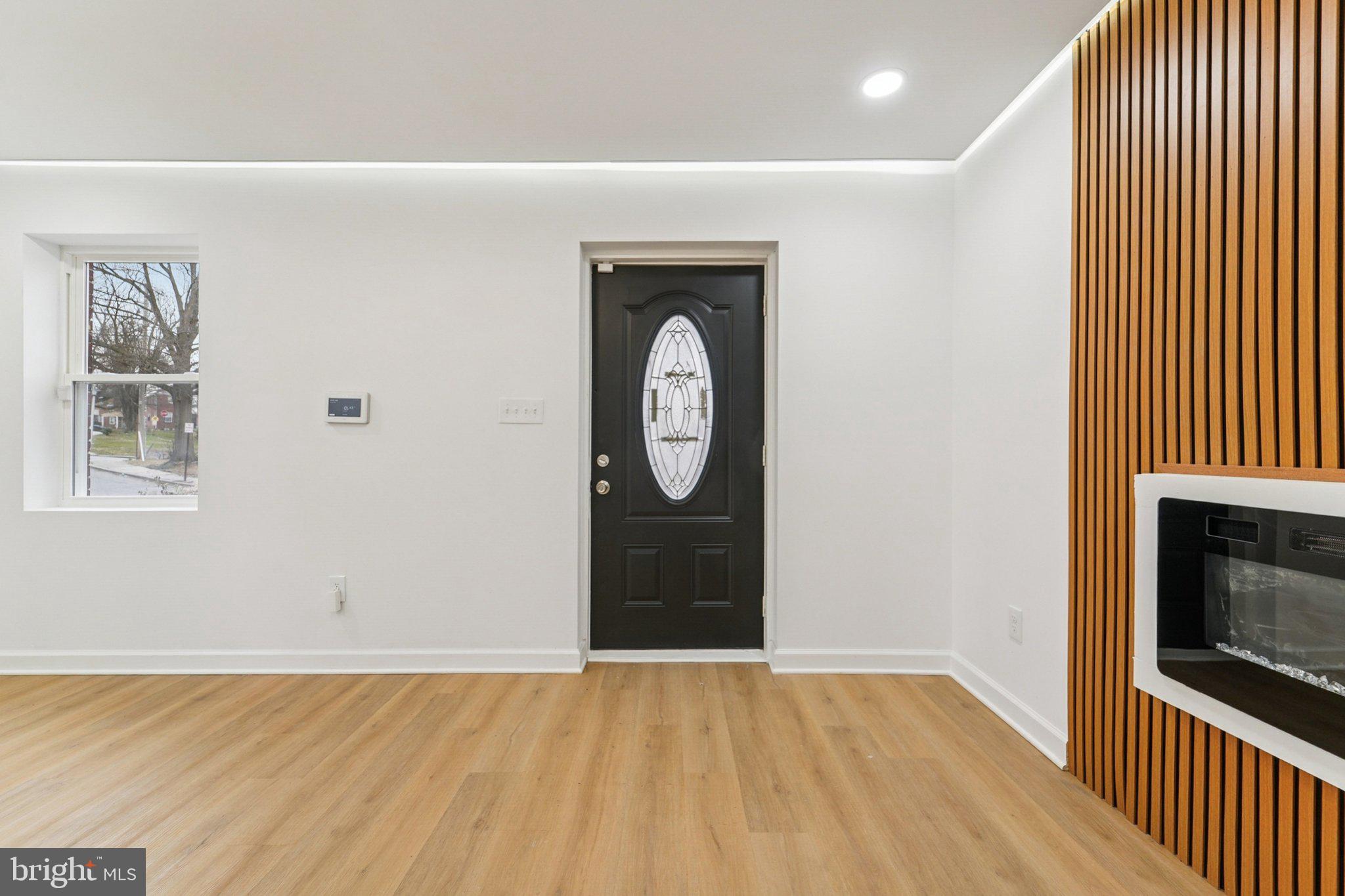 NORTHWOOD - Residential