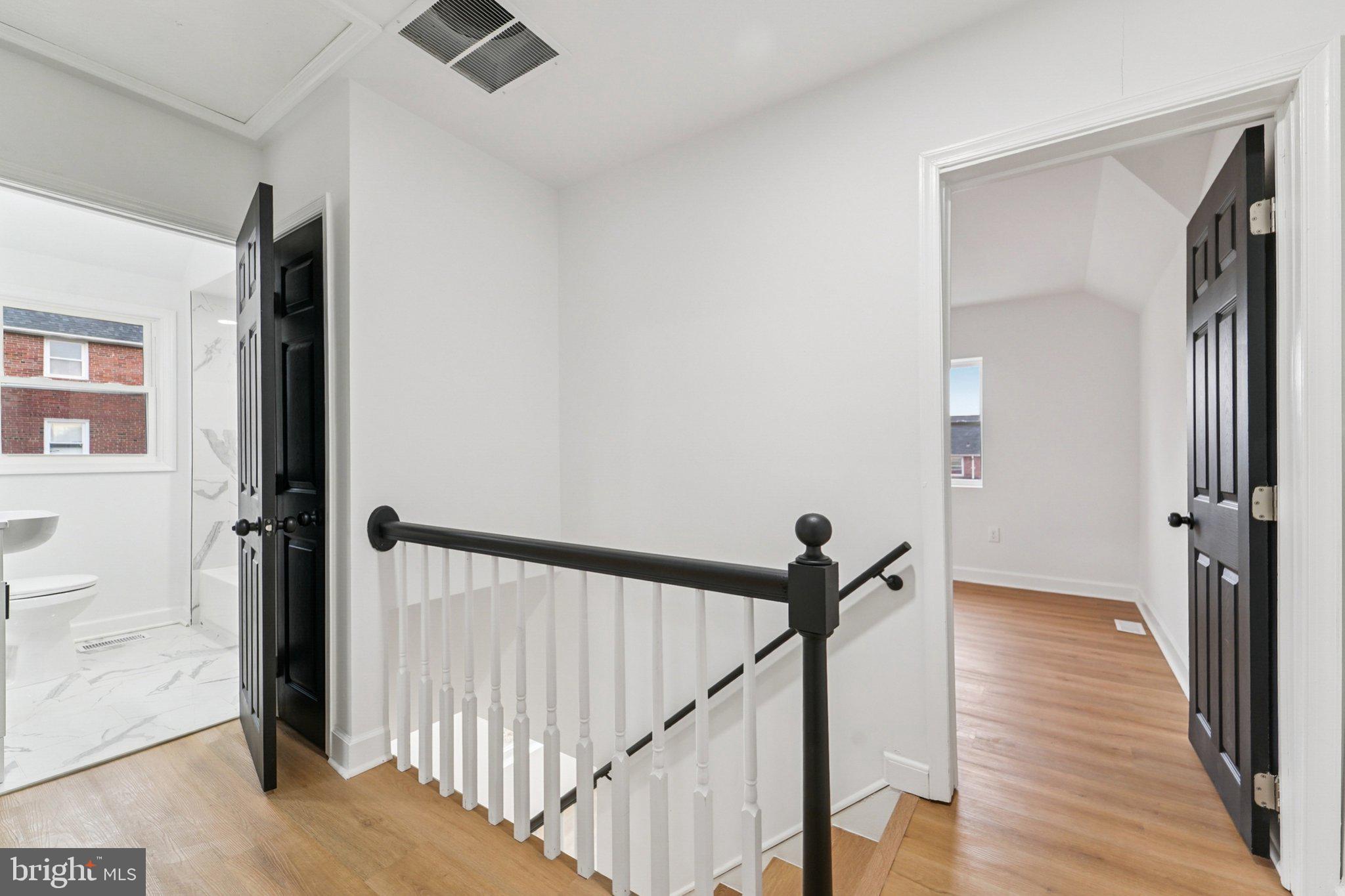 NORTHWOOD - Residential