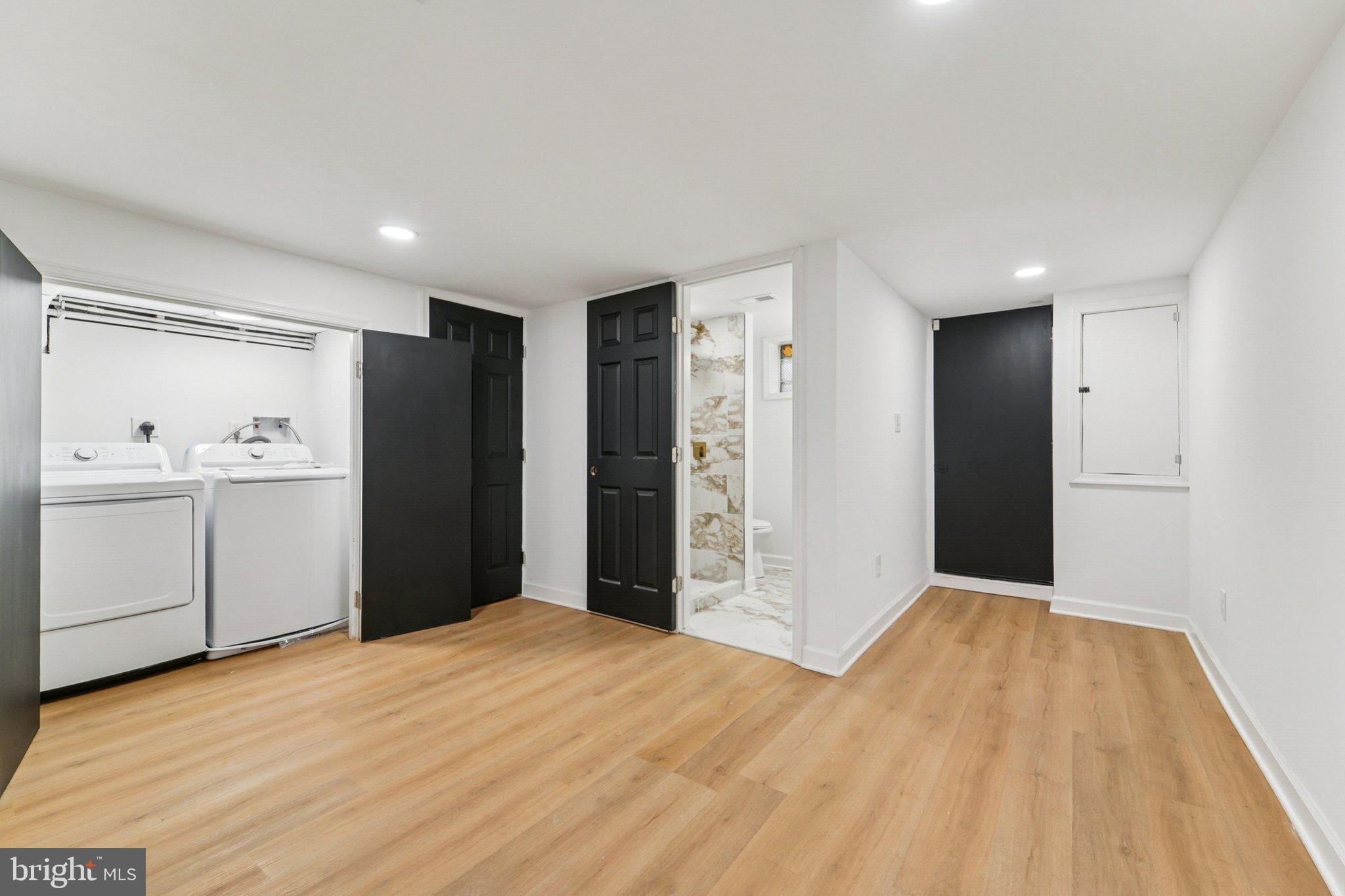 NORTHWOOD - Residential