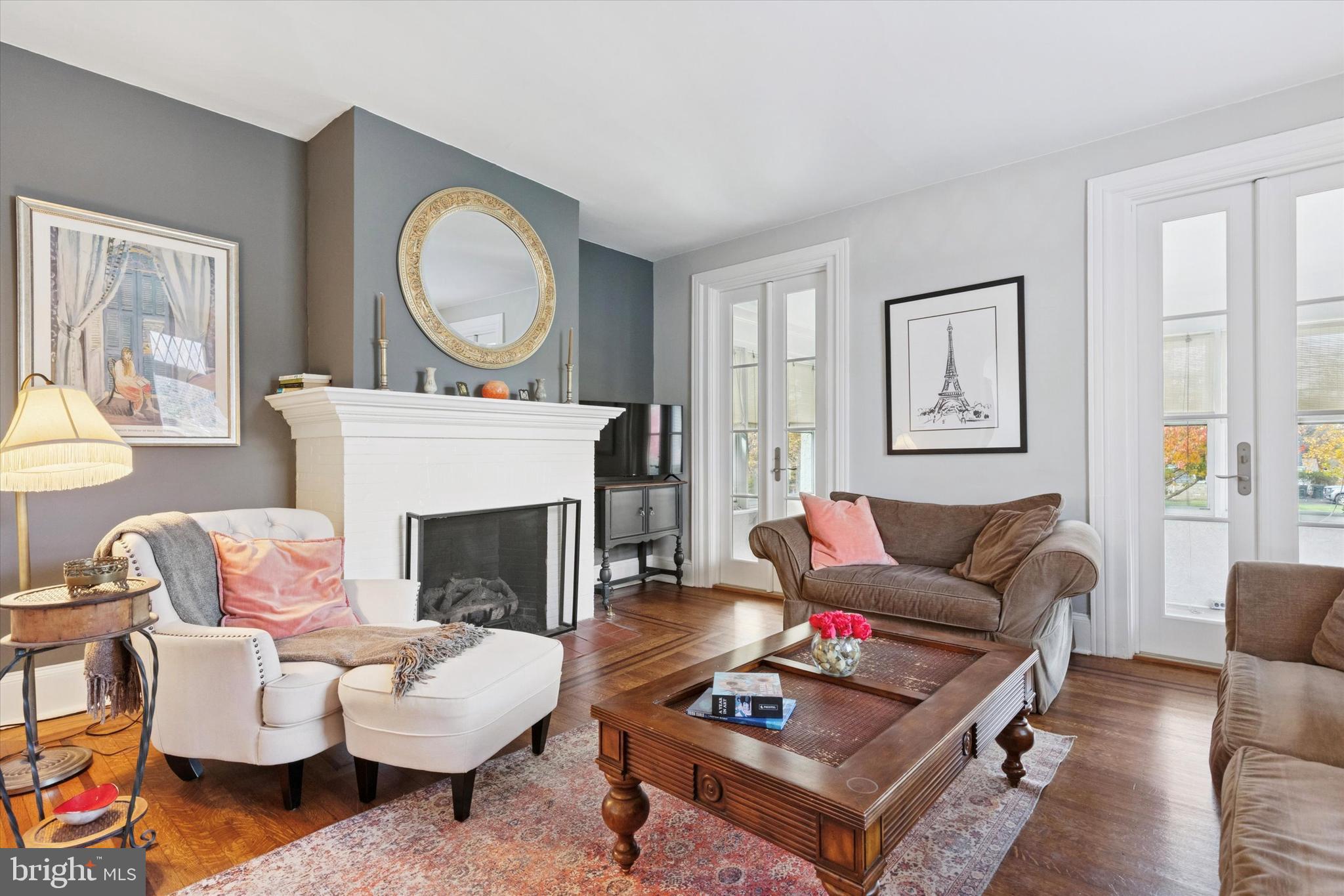 GLENSIDE - Residential