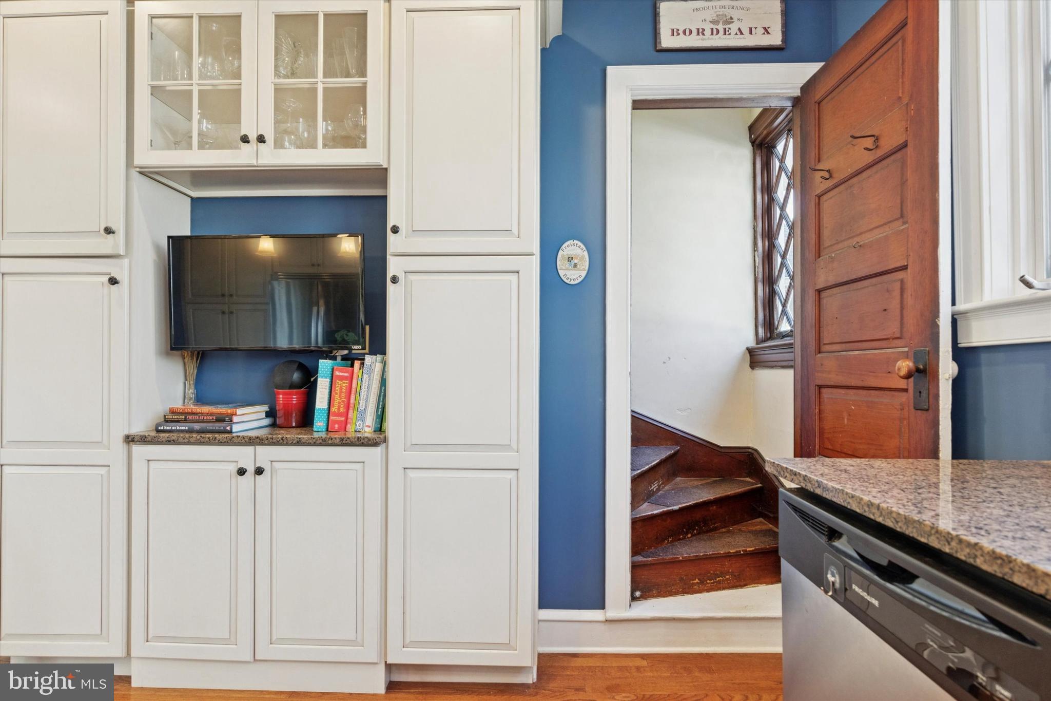 GLENSIDE - Residential