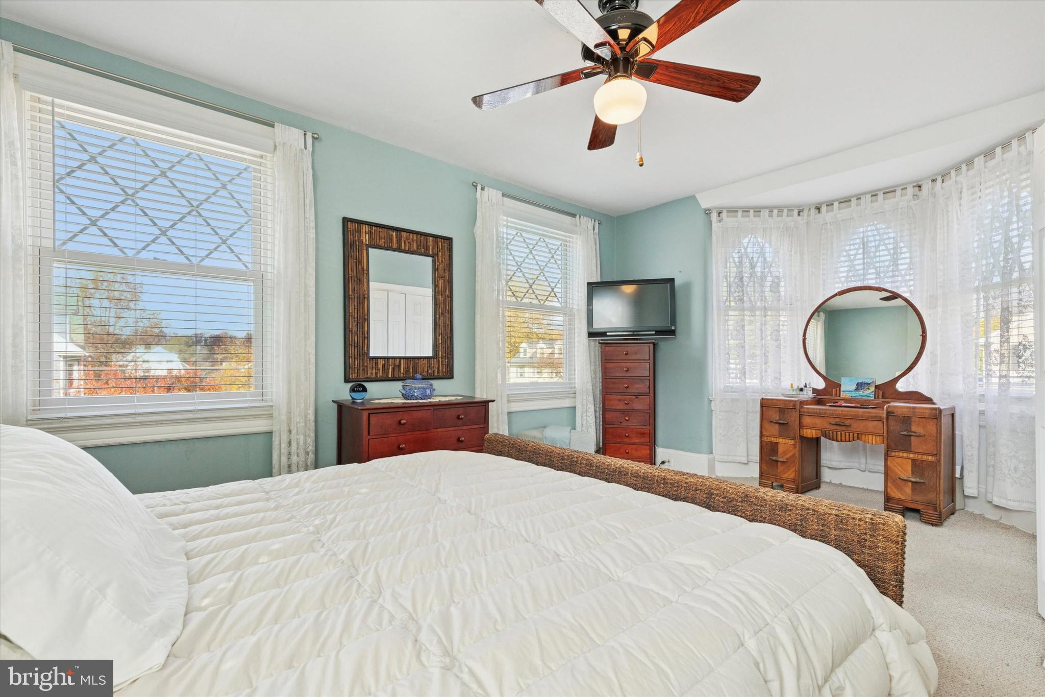 GLENSIDE - Residential