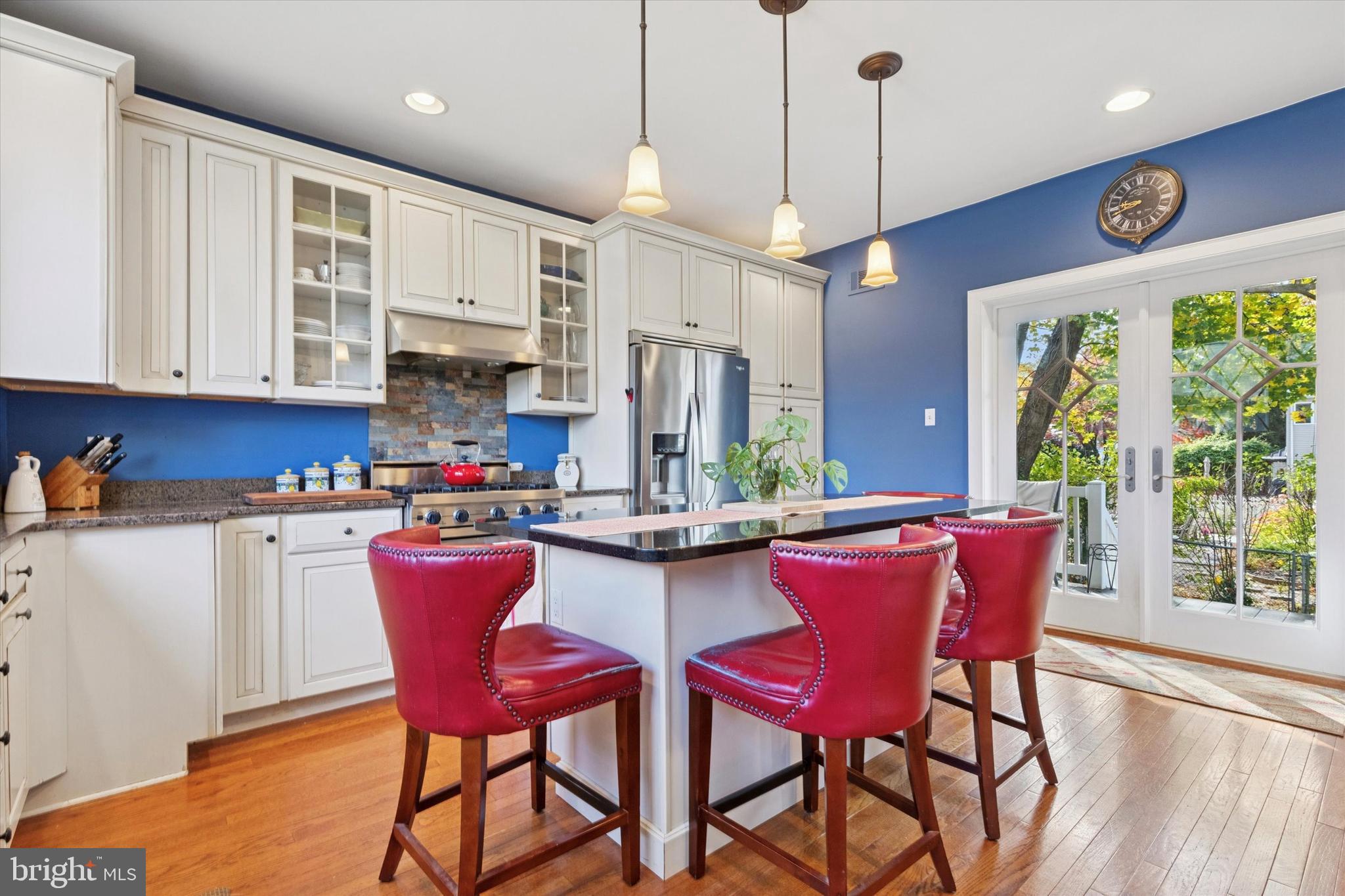 GLENSIDE - Residential