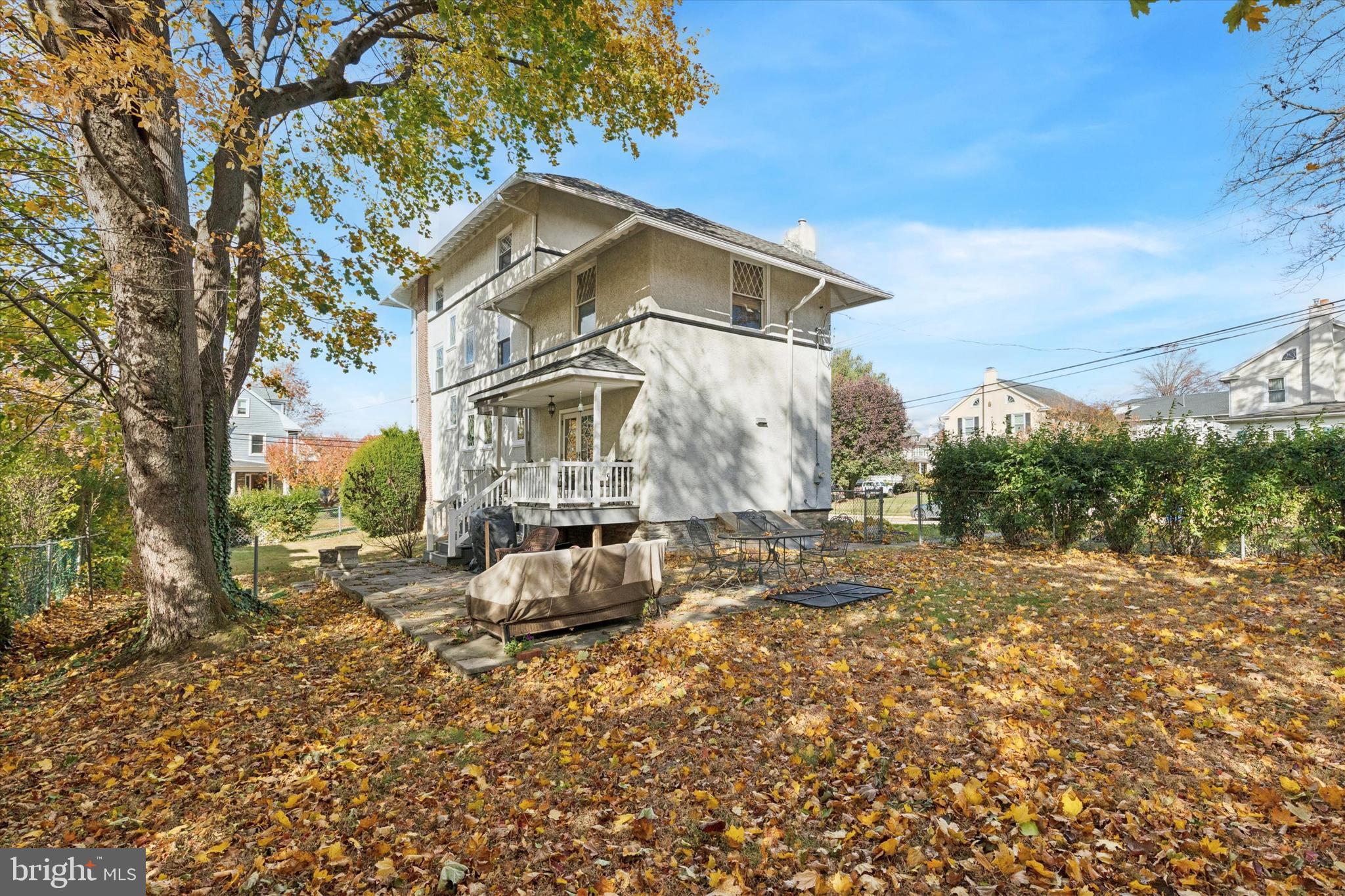 GLENSIDE - Residential