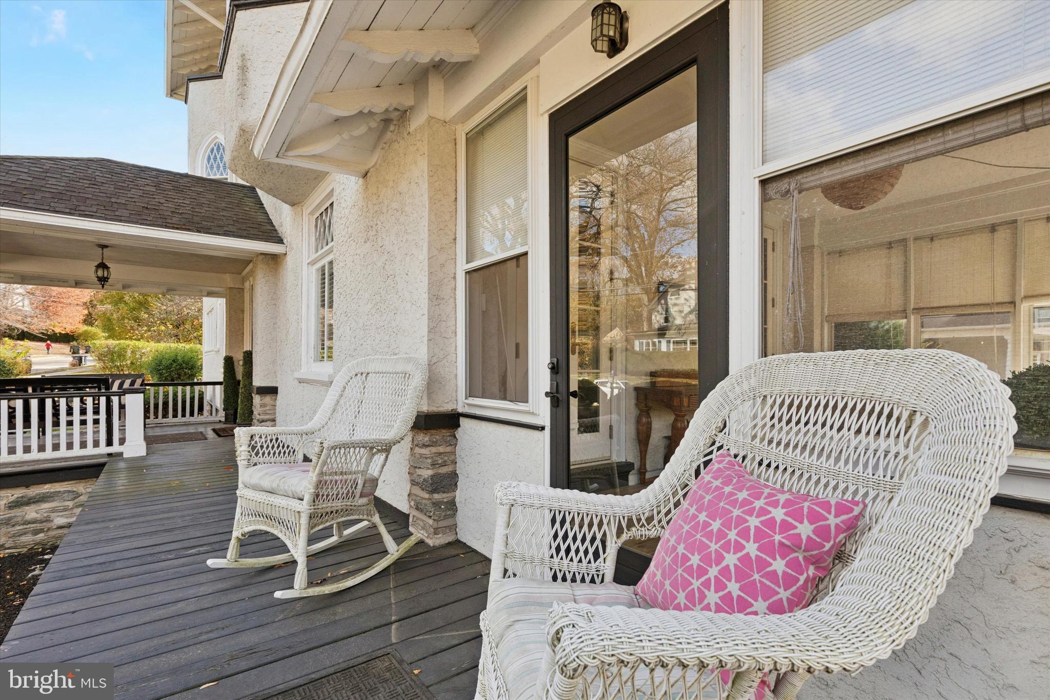 GLENSIDE - Residential