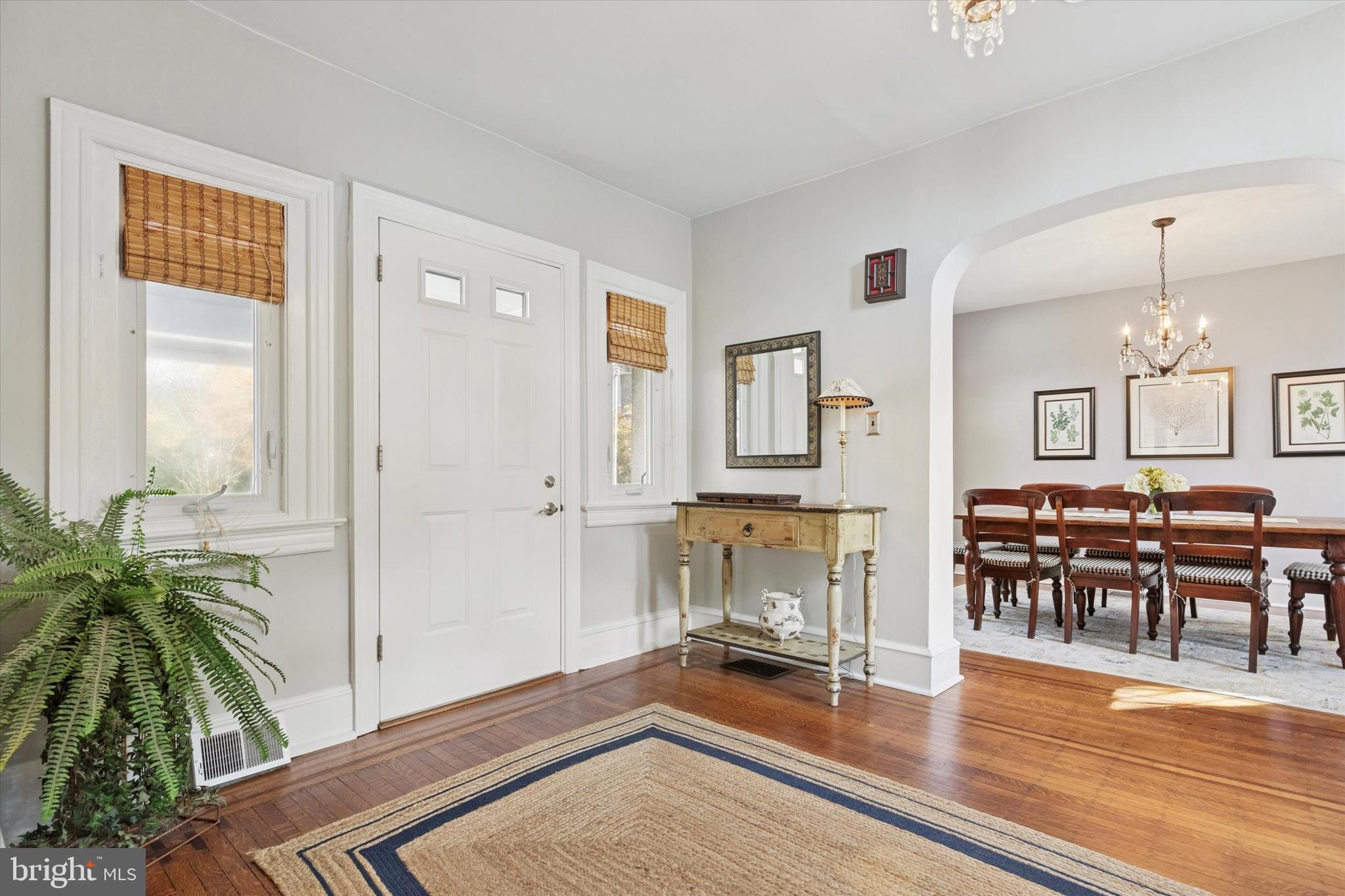 GLENSIDE - Residential