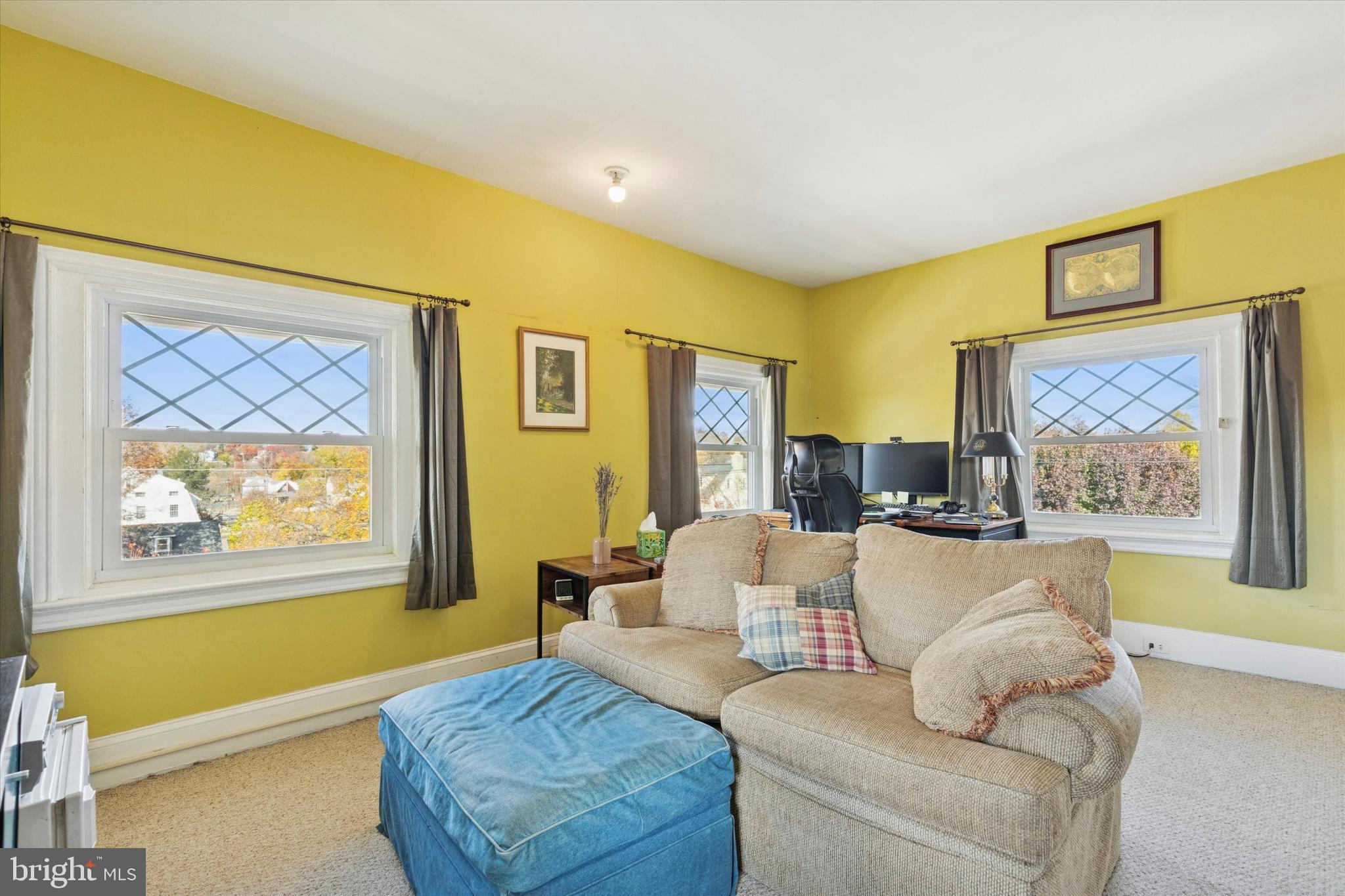 GLENSIDE - Residential