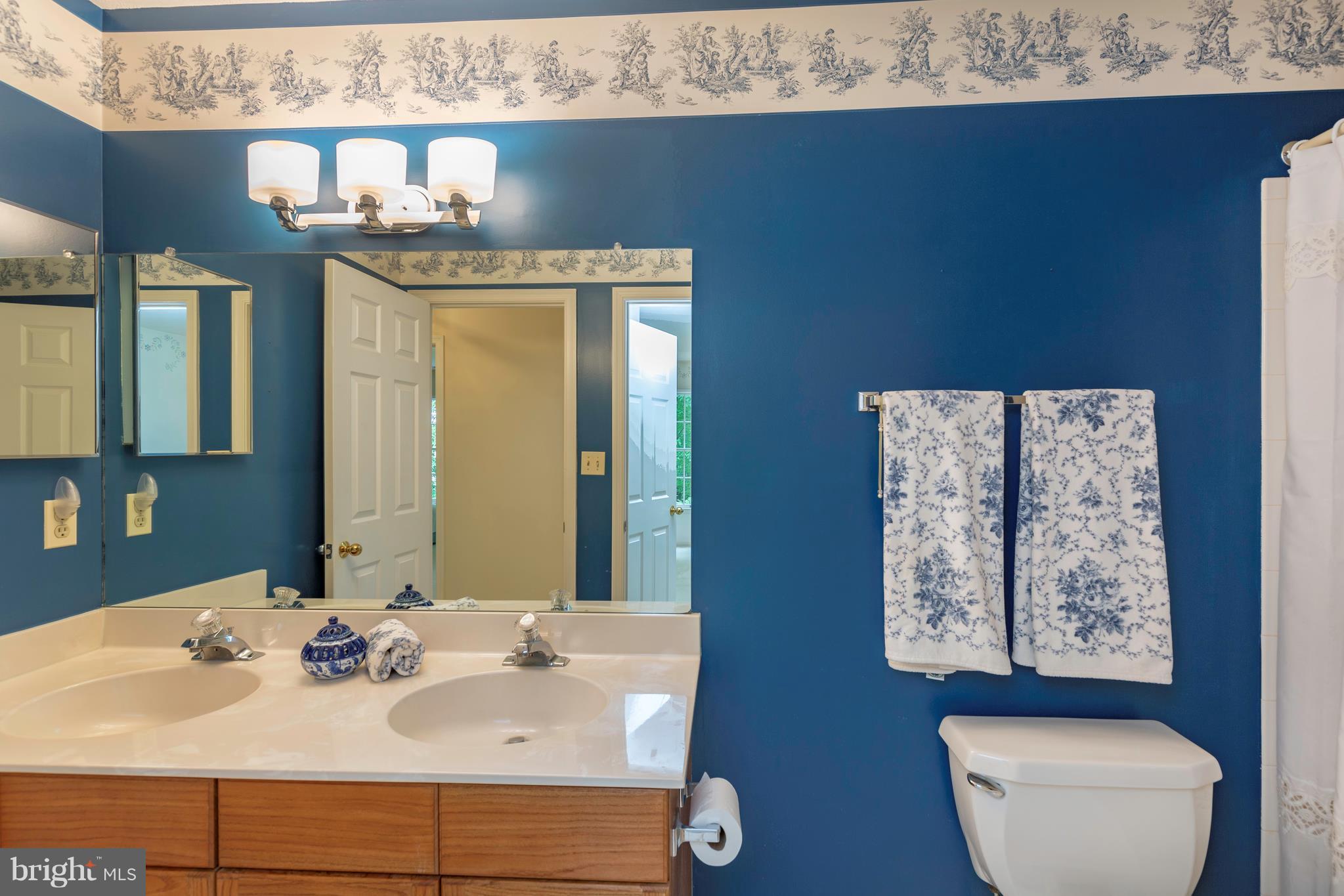 CHRISLAND ANNAPOLIS COVE - Residential