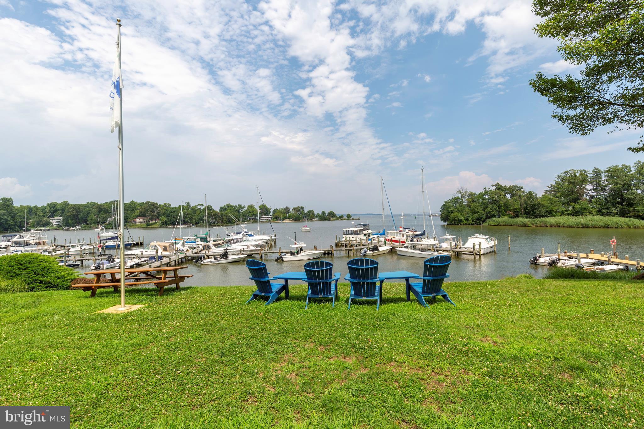 CHRISLAND ANNAPOLIS COVE - Residential