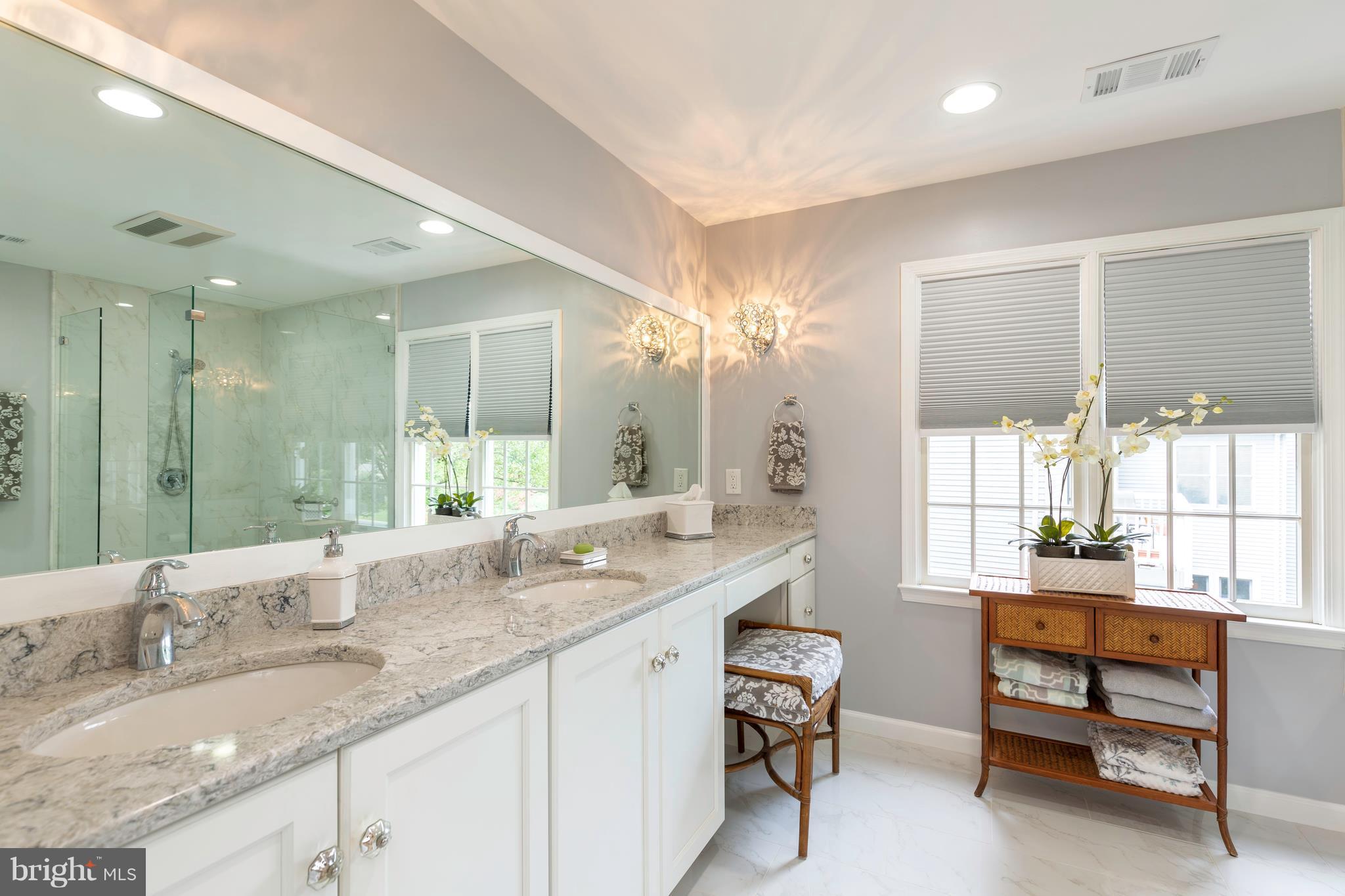 CHRISLAND ANNAPOLIS COVE - Residential