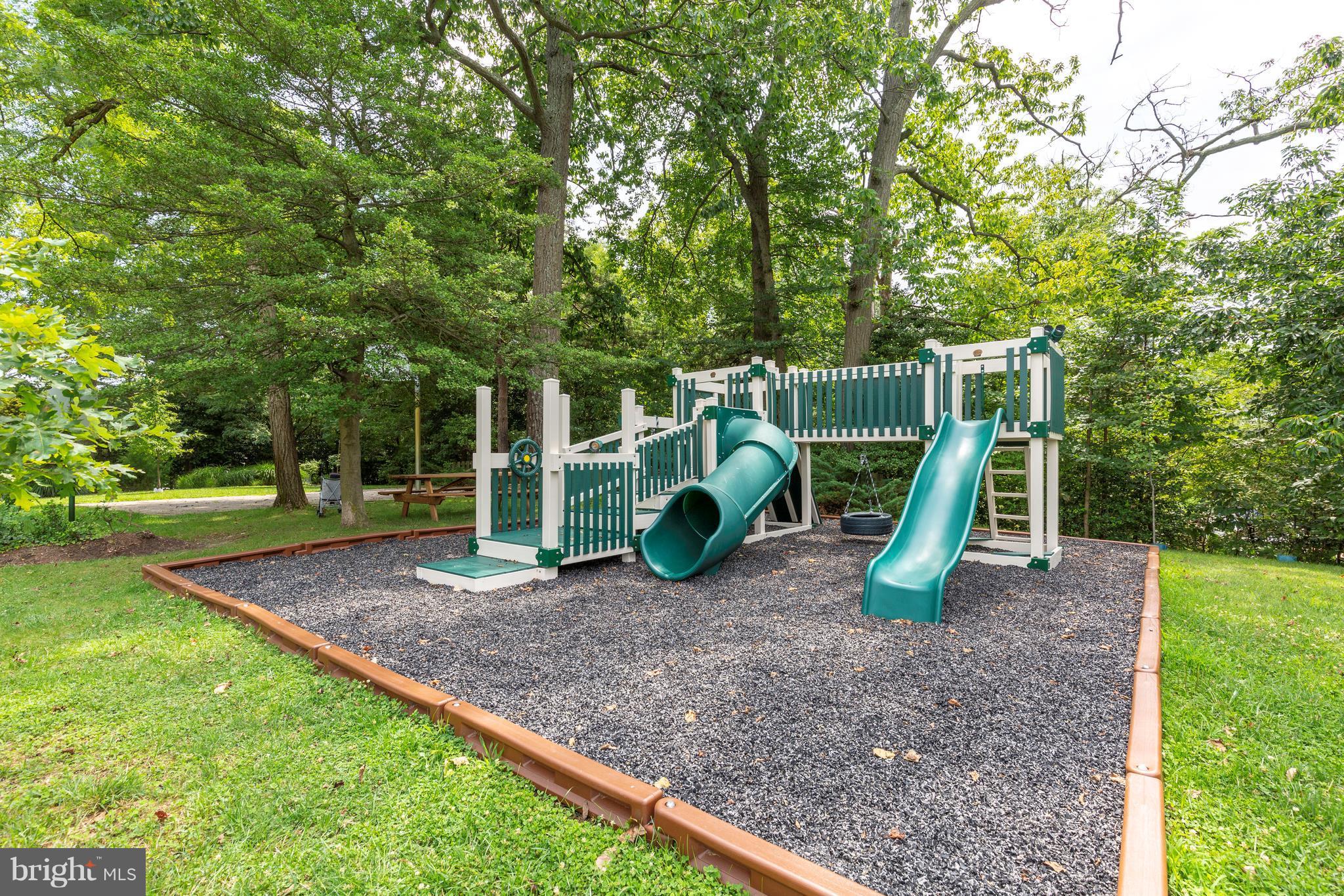 CHRISLAND ANNAPOLIS COVE - Residential