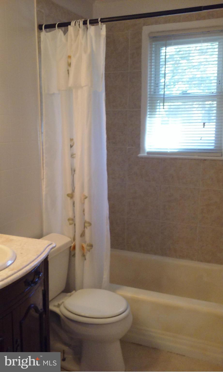 CHESTER GROVE - Residential