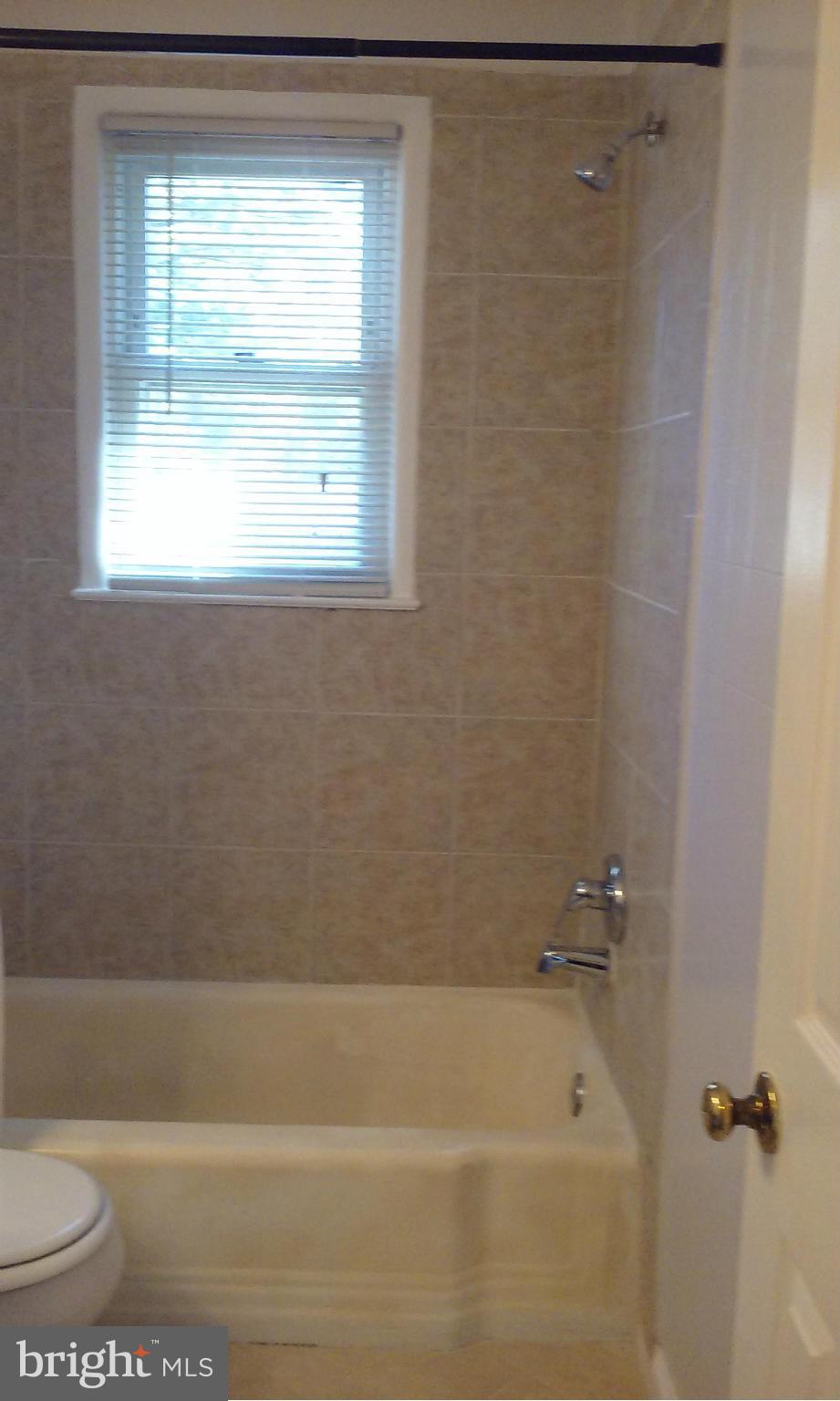 CHESTER GROVE - Residential