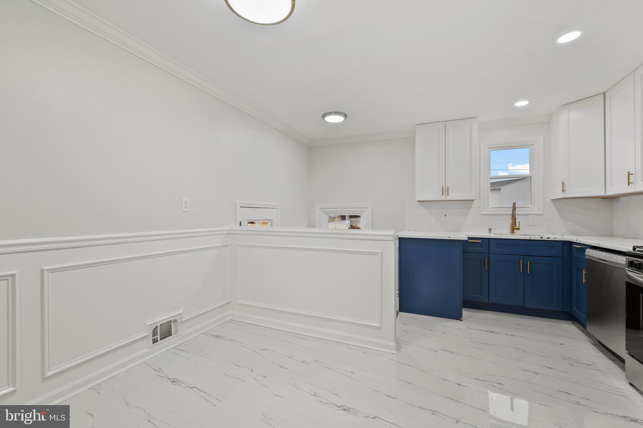 WINDSOR - Residential