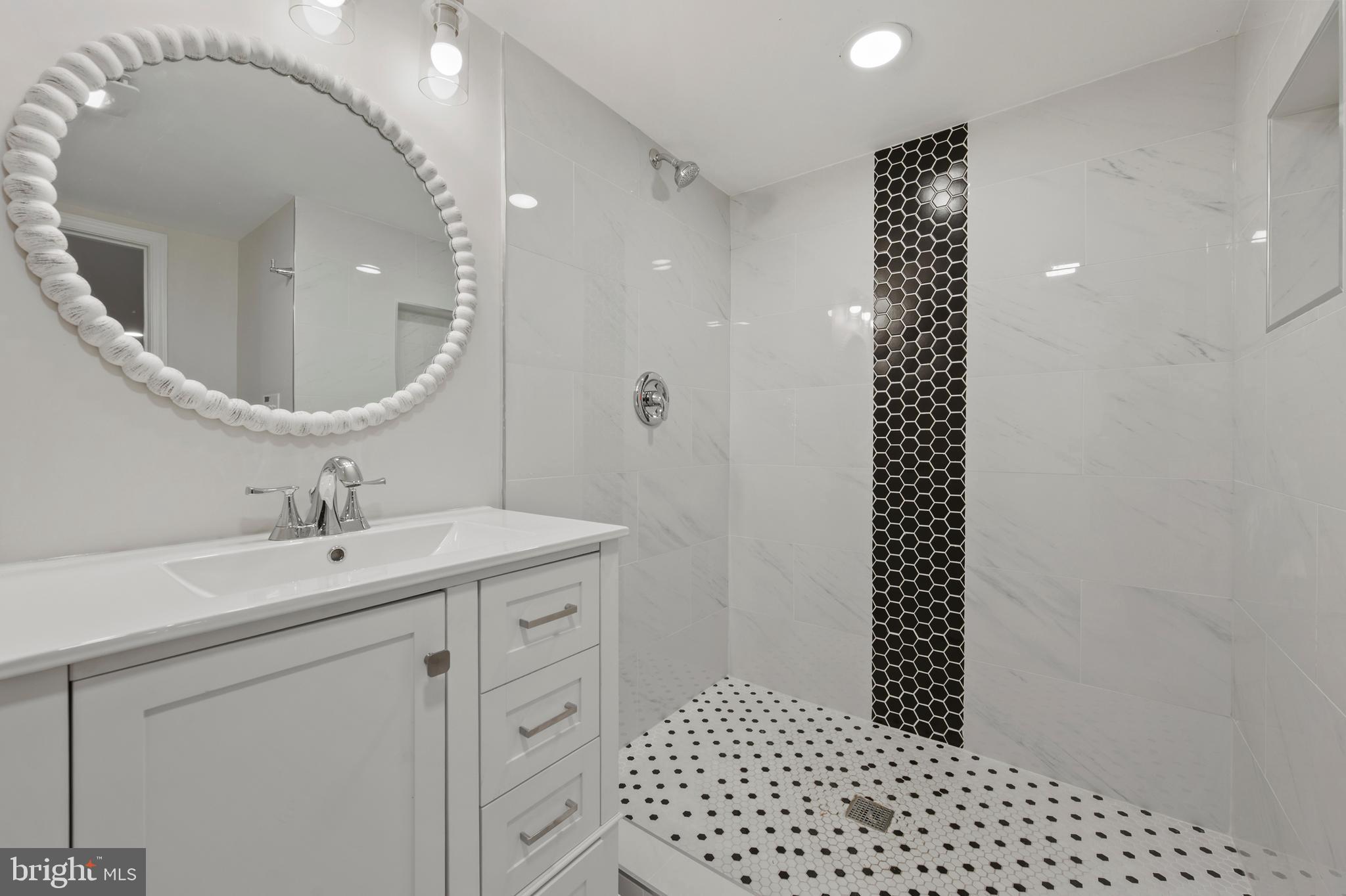 WINDSOR - Residential