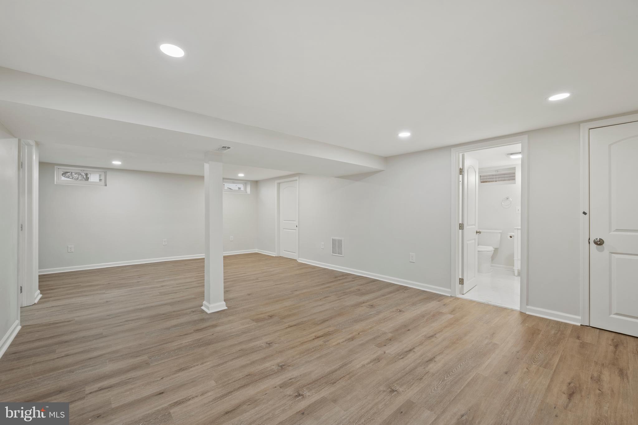 WINDSOR - Residential