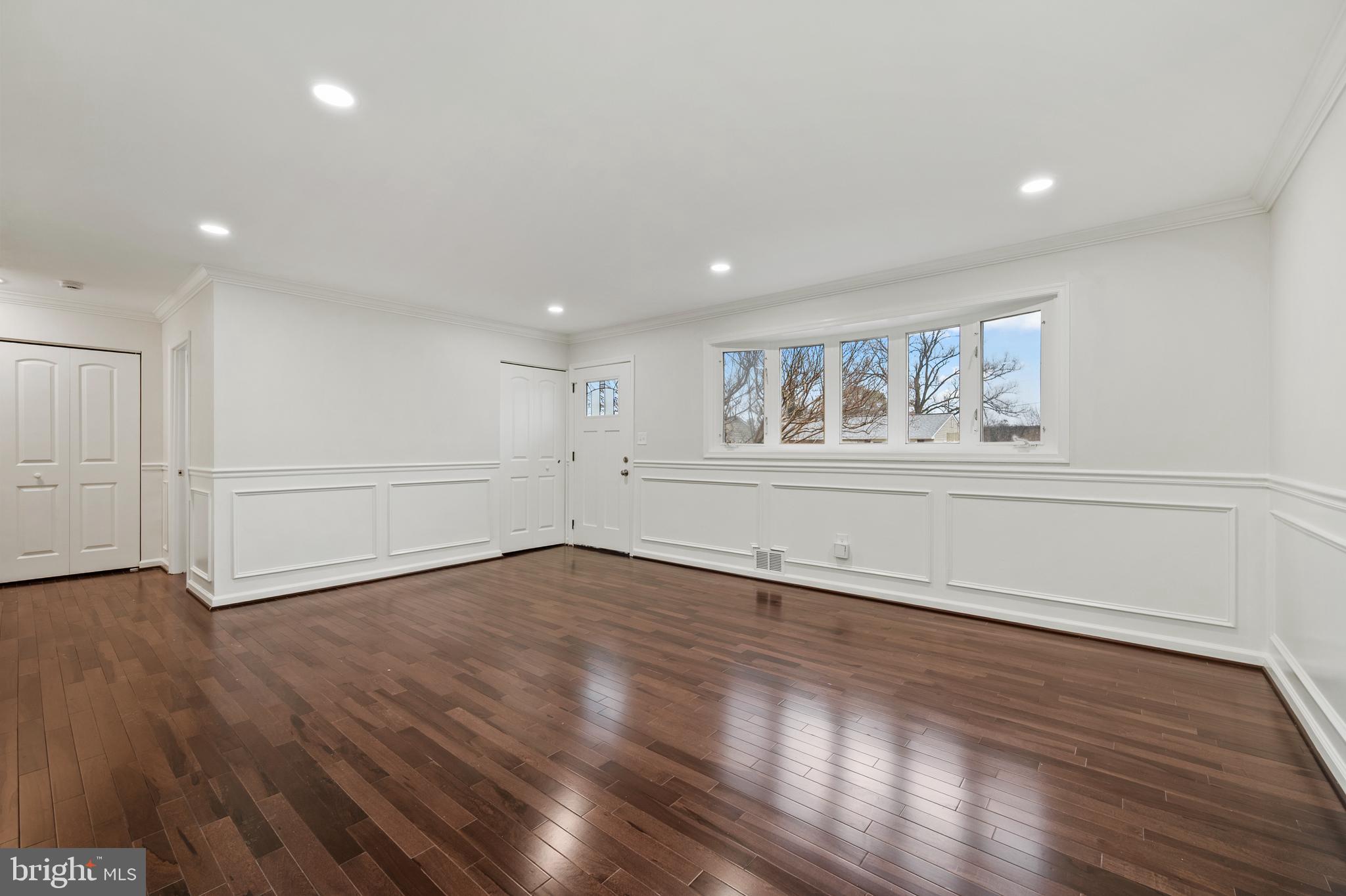 WINDSOR - Residential