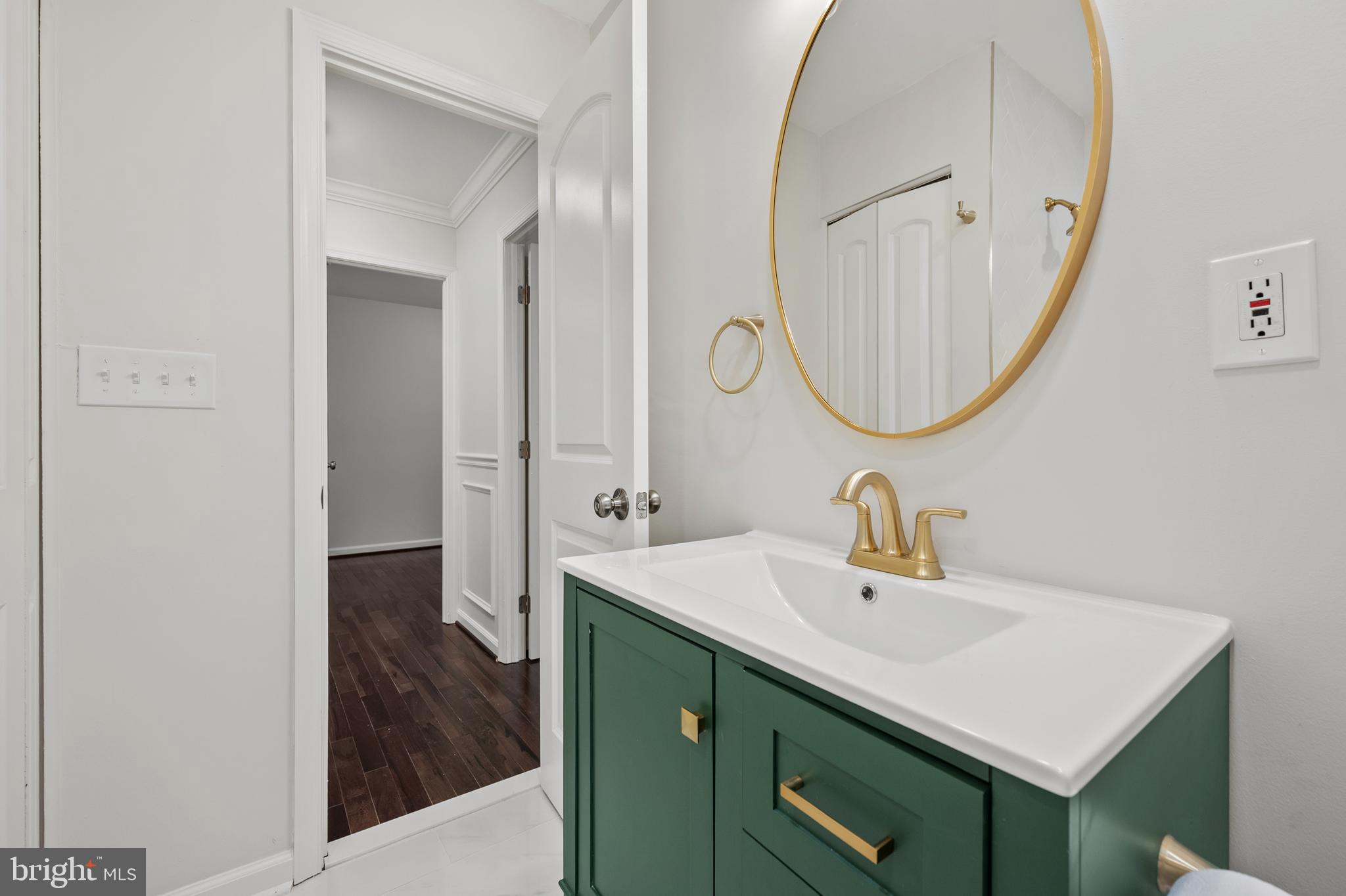 WINDSOR - Residential