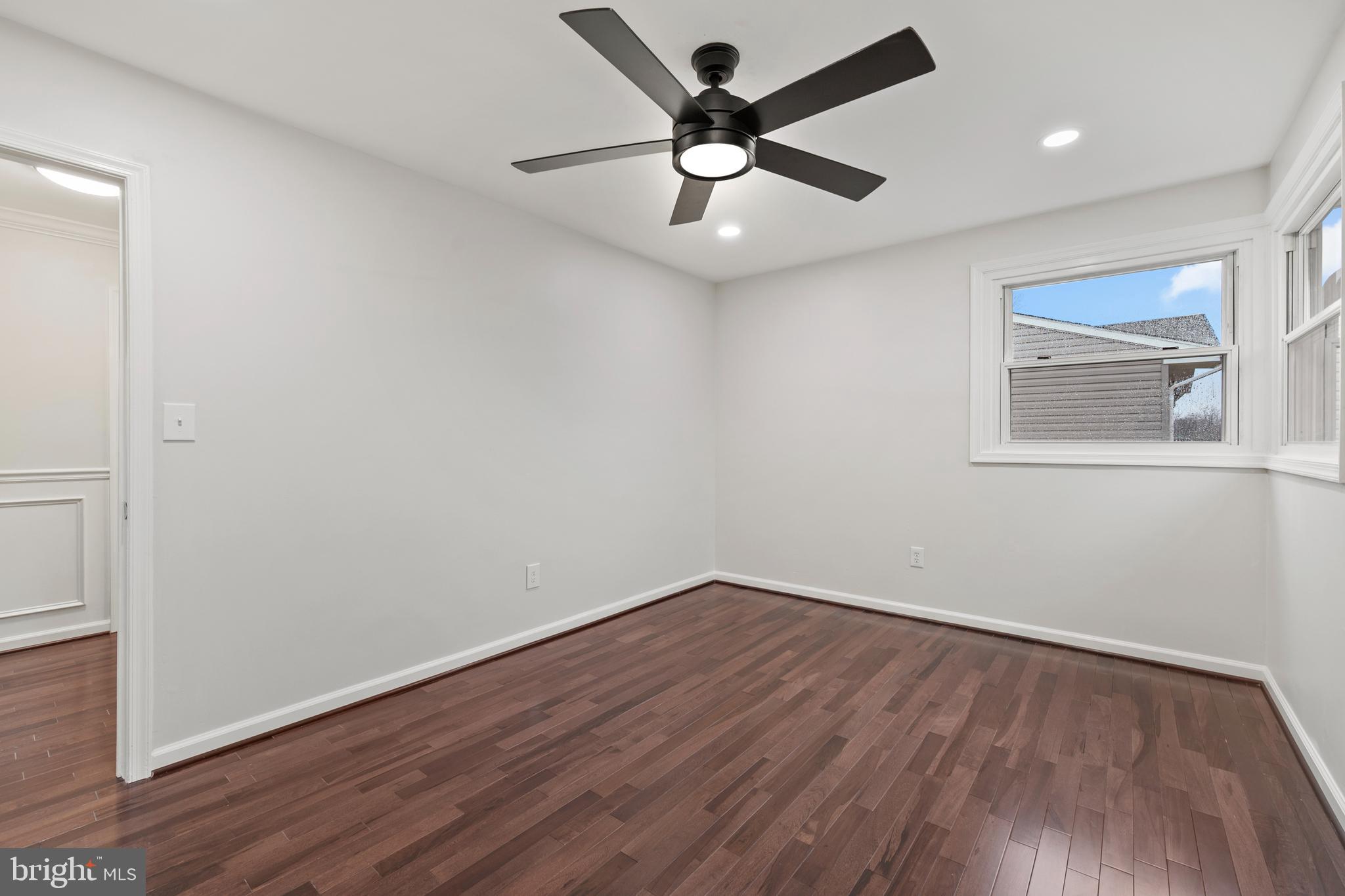 WINDSOR - Residential